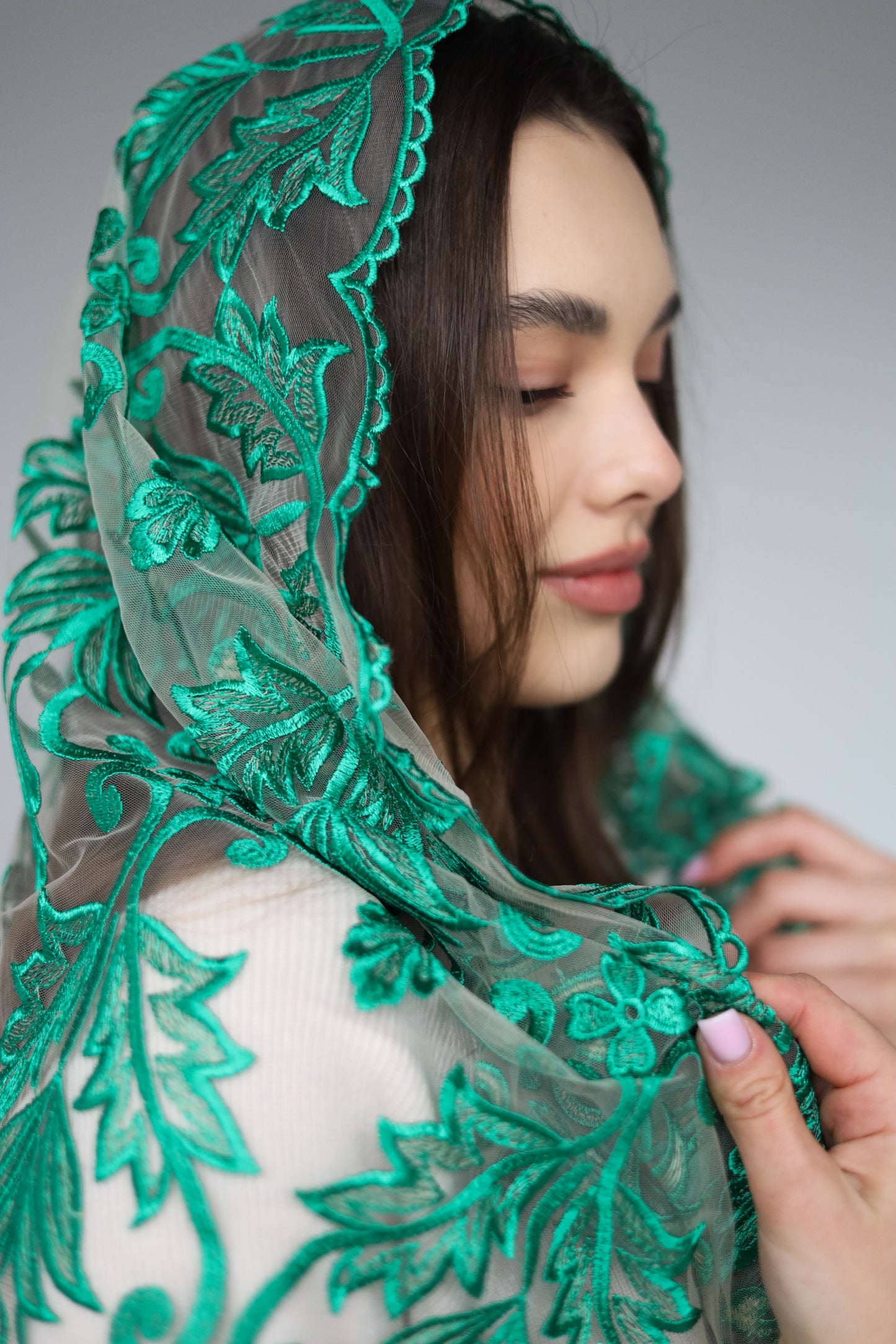 GREEN INFINITY VEIL - MariaVeils