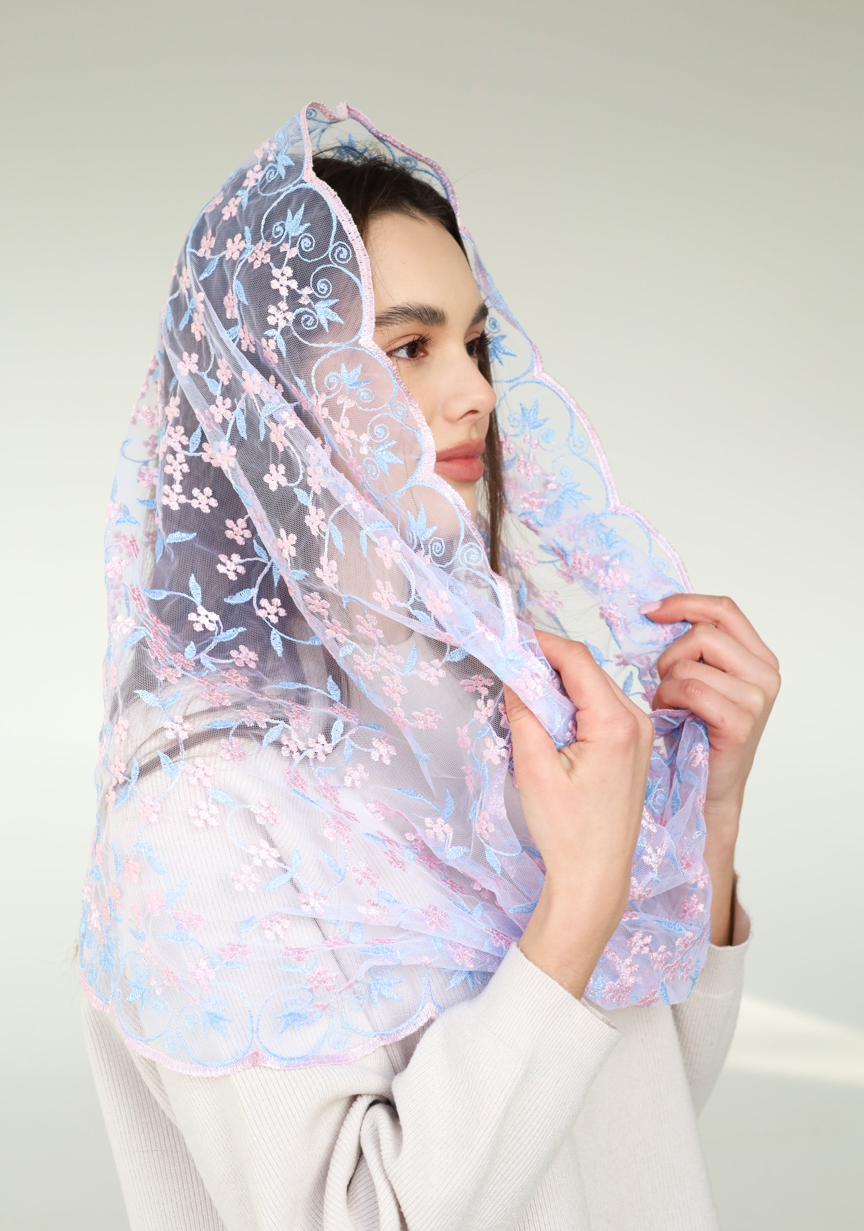 PINK & BLUE INFINITY VEIL - MariaVeils