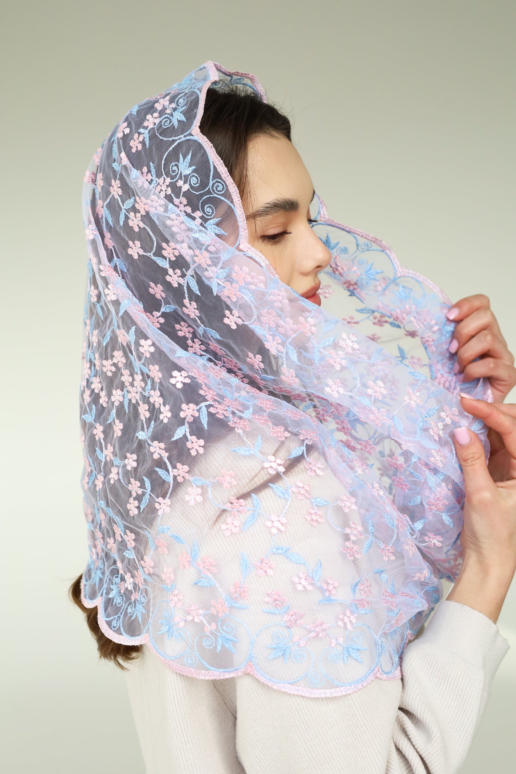 PINK & BLUE INFINITY VEIL - MariaVeils