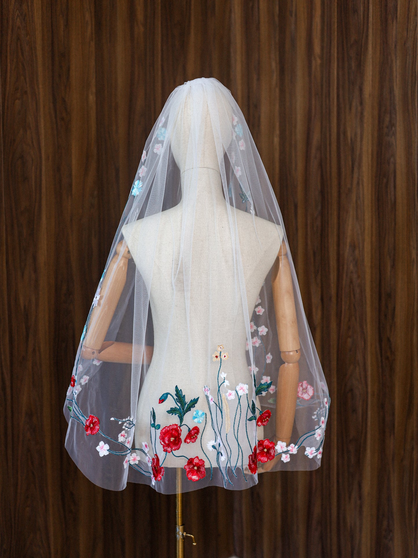 MIA WEDDING VEIL - MariaVeils