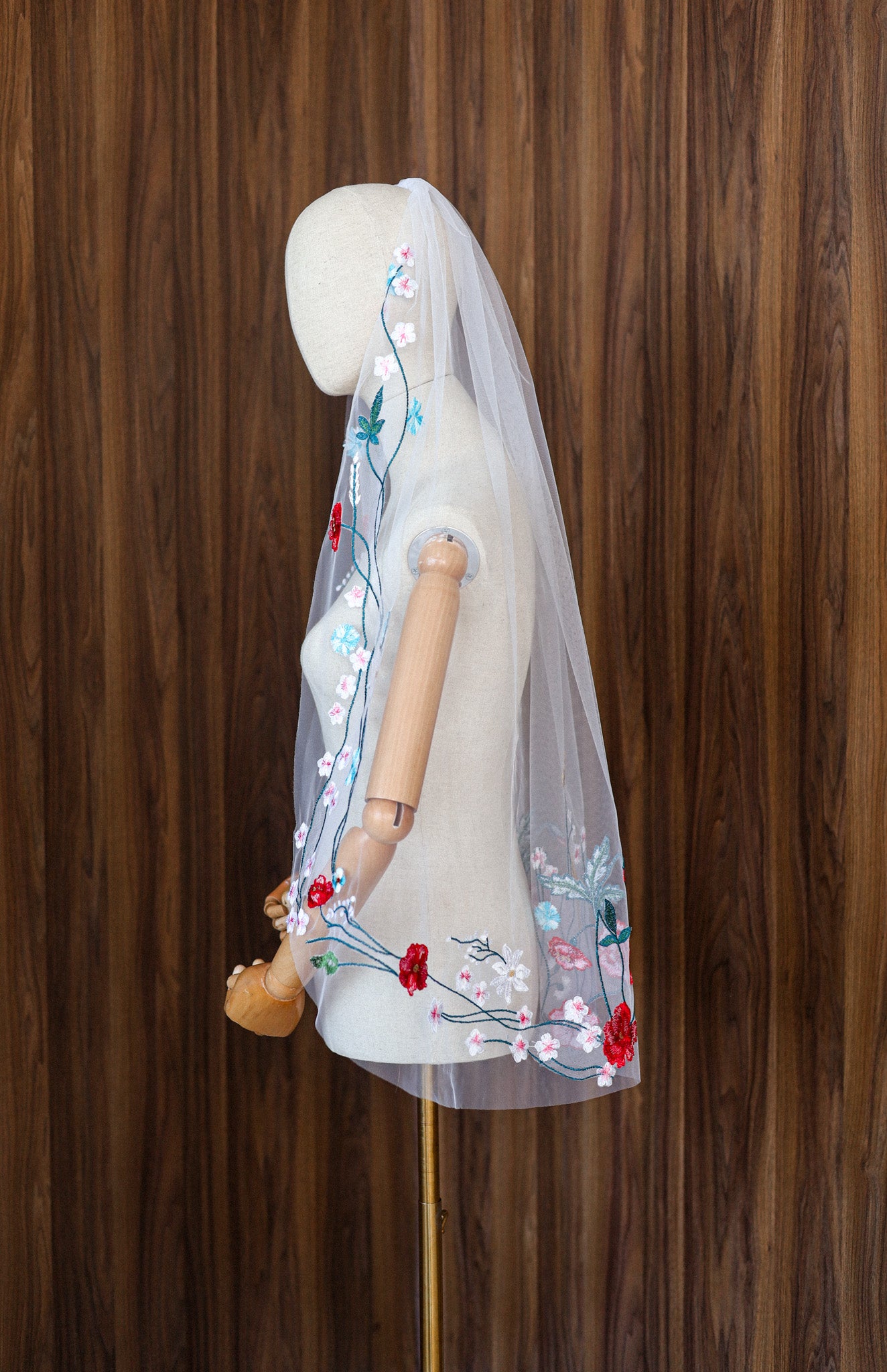 MIA WEDDING VEIL - MariaVeils