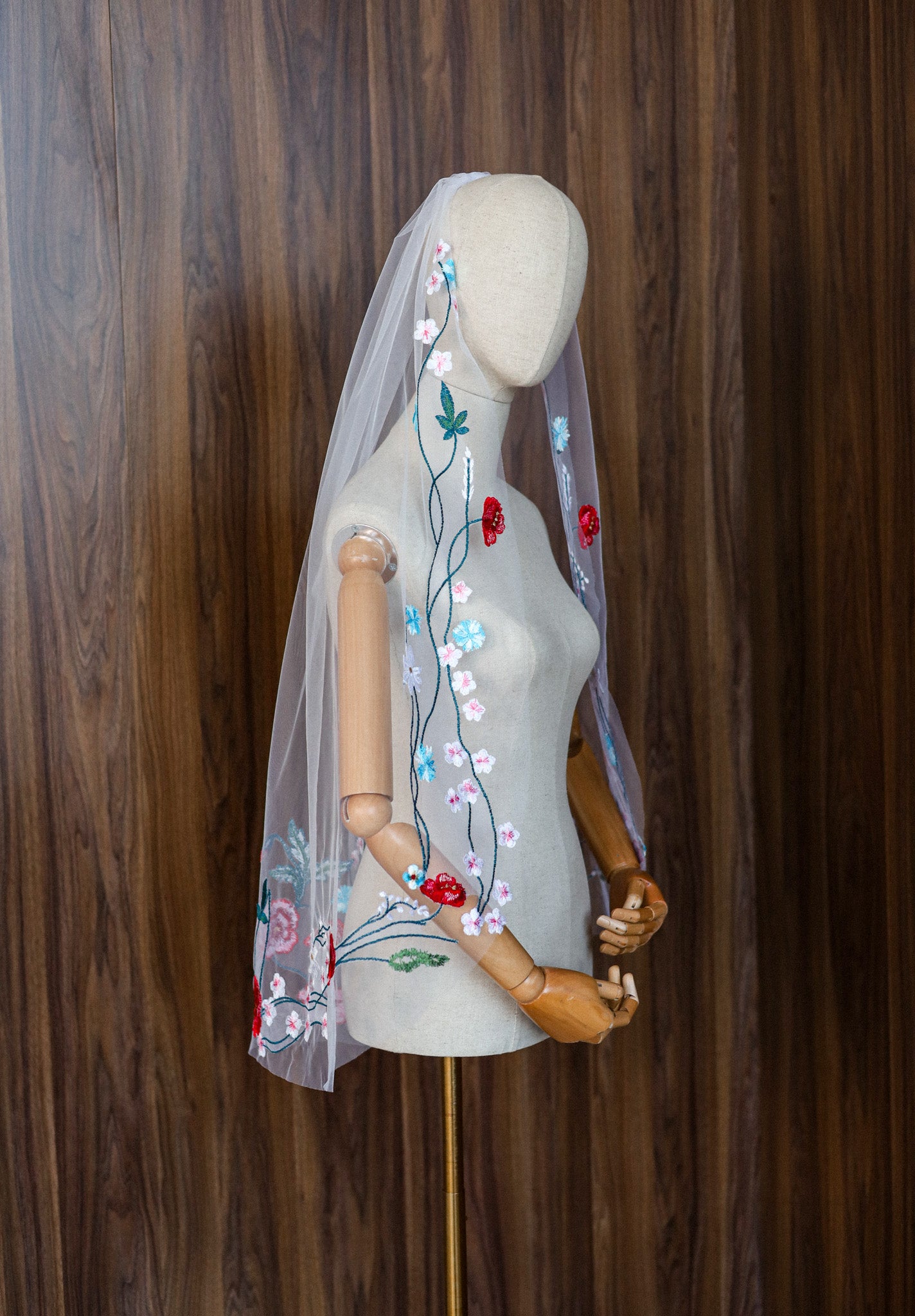 MIA WEDDING VEIL - MariaVeils