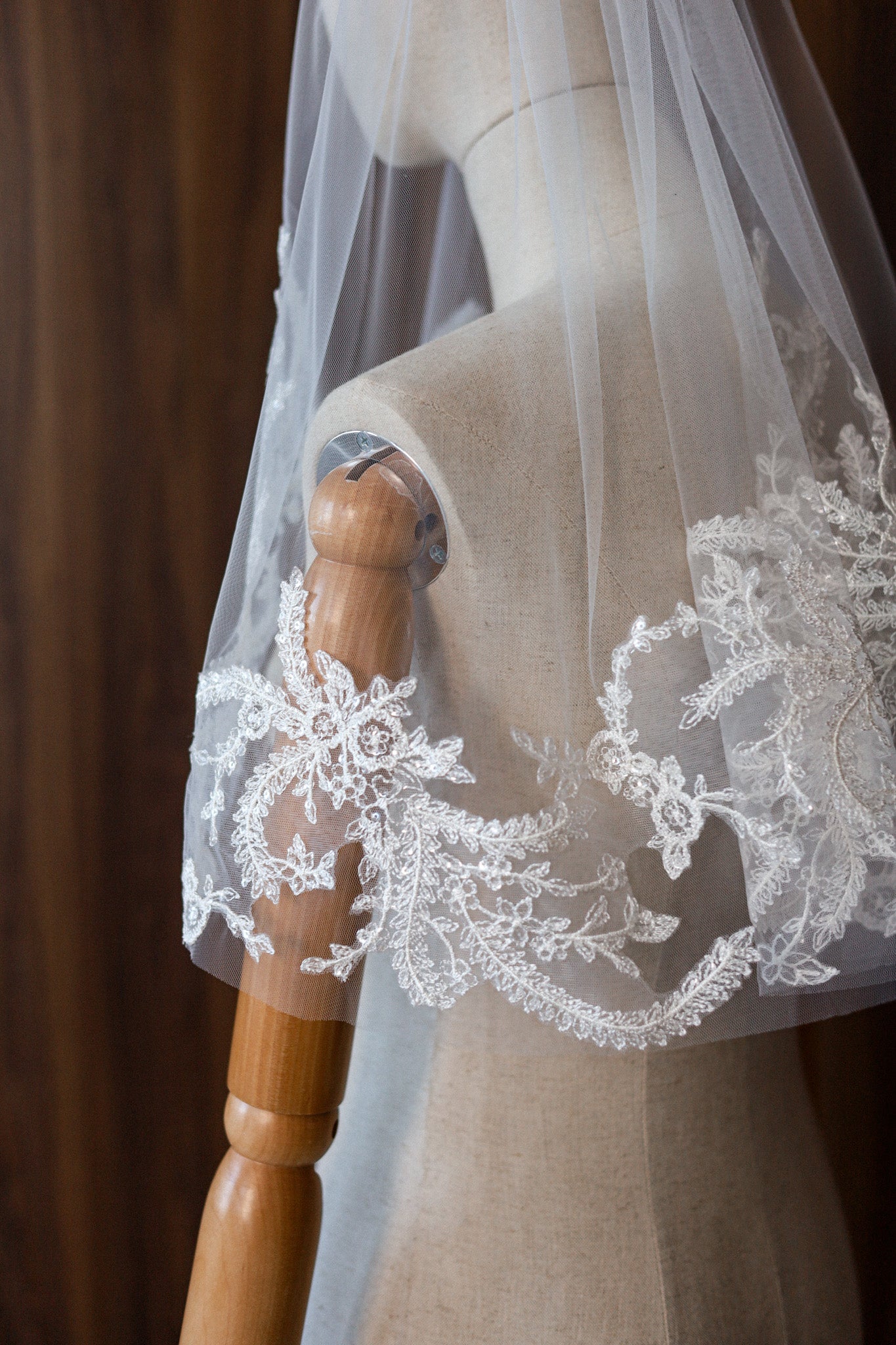 SAVANNAH WEDDING VEIL - MariaVeils