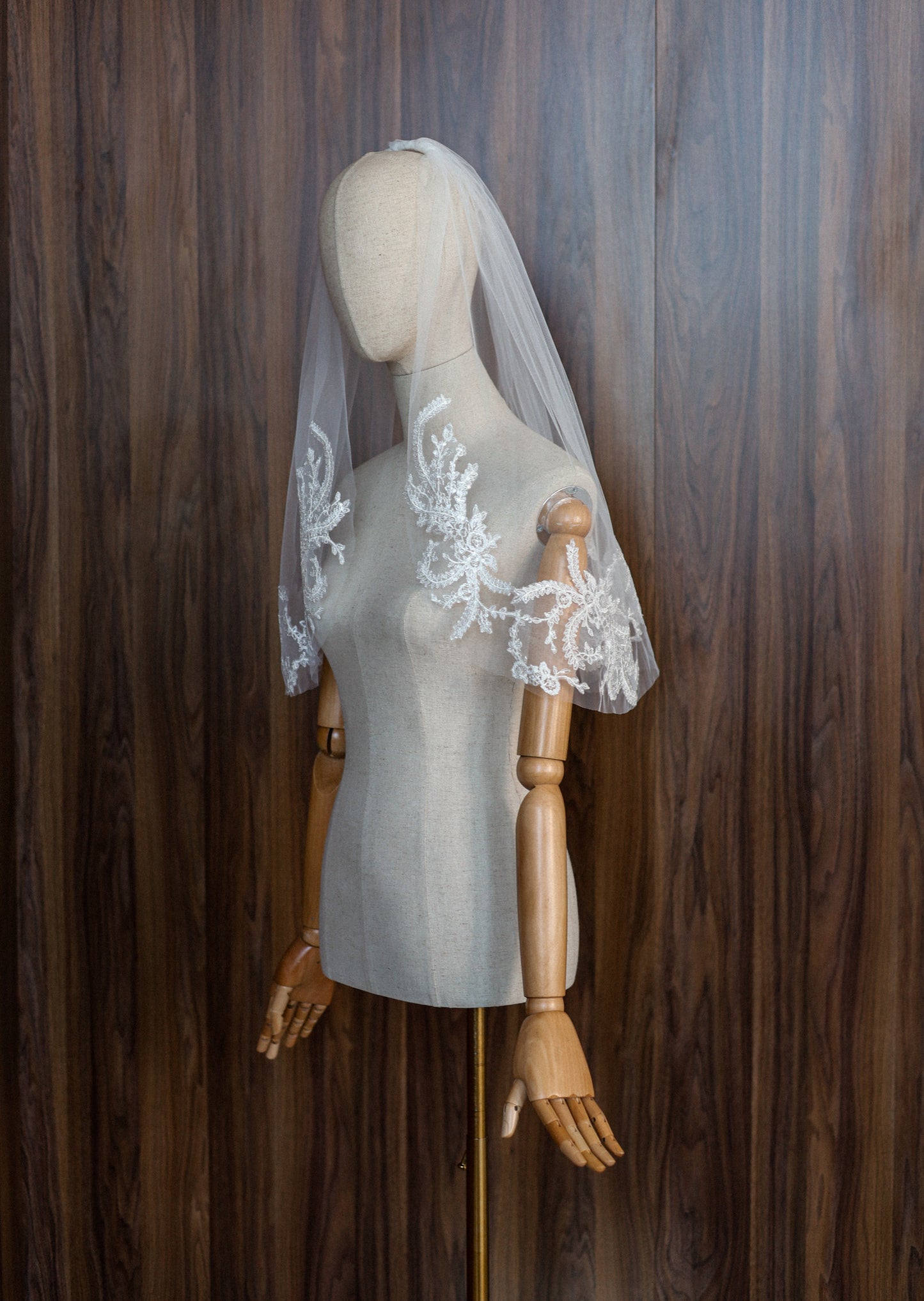 SAVANNAH WEDDING VEIL - MariaVeils