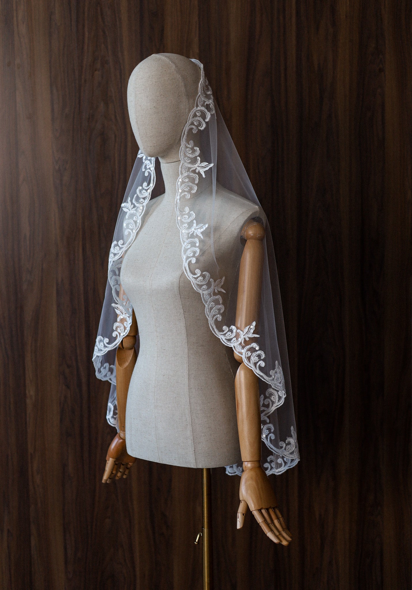 ADRIANA WEDDING VEIL - MariaVeils