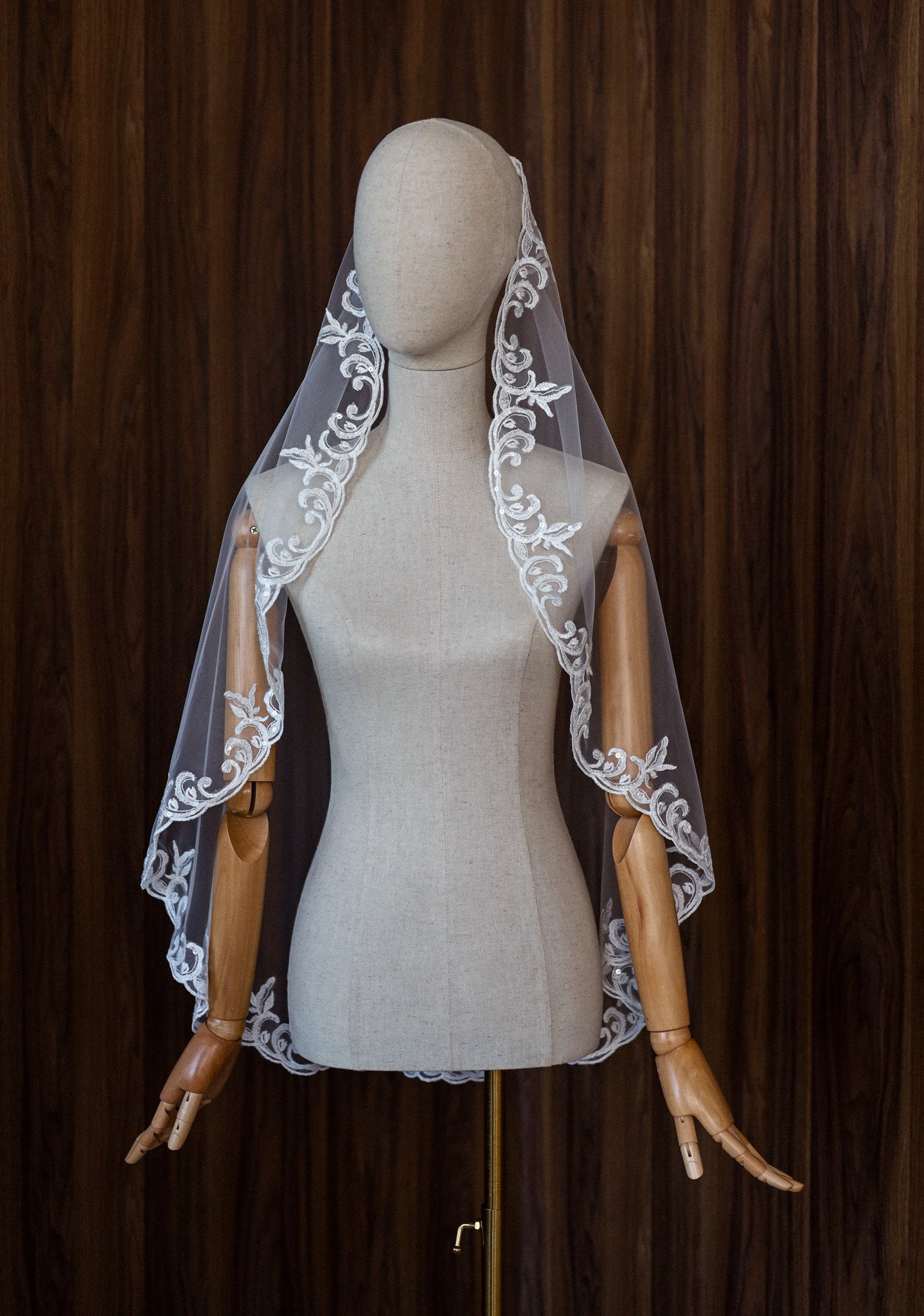 ADRIANA WEDDING VEIL - MariaVeils