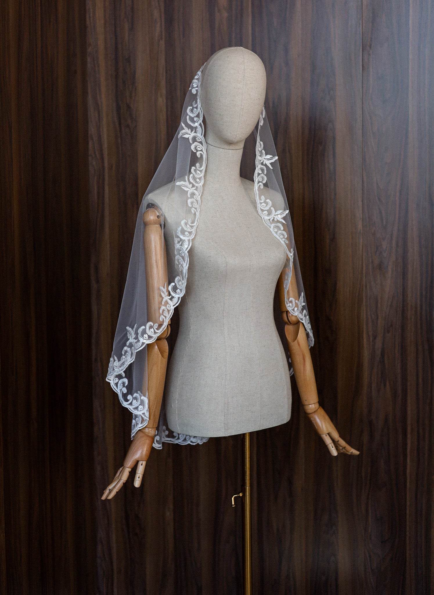 ADRIANA WEDDING VEIL - MariaVeils