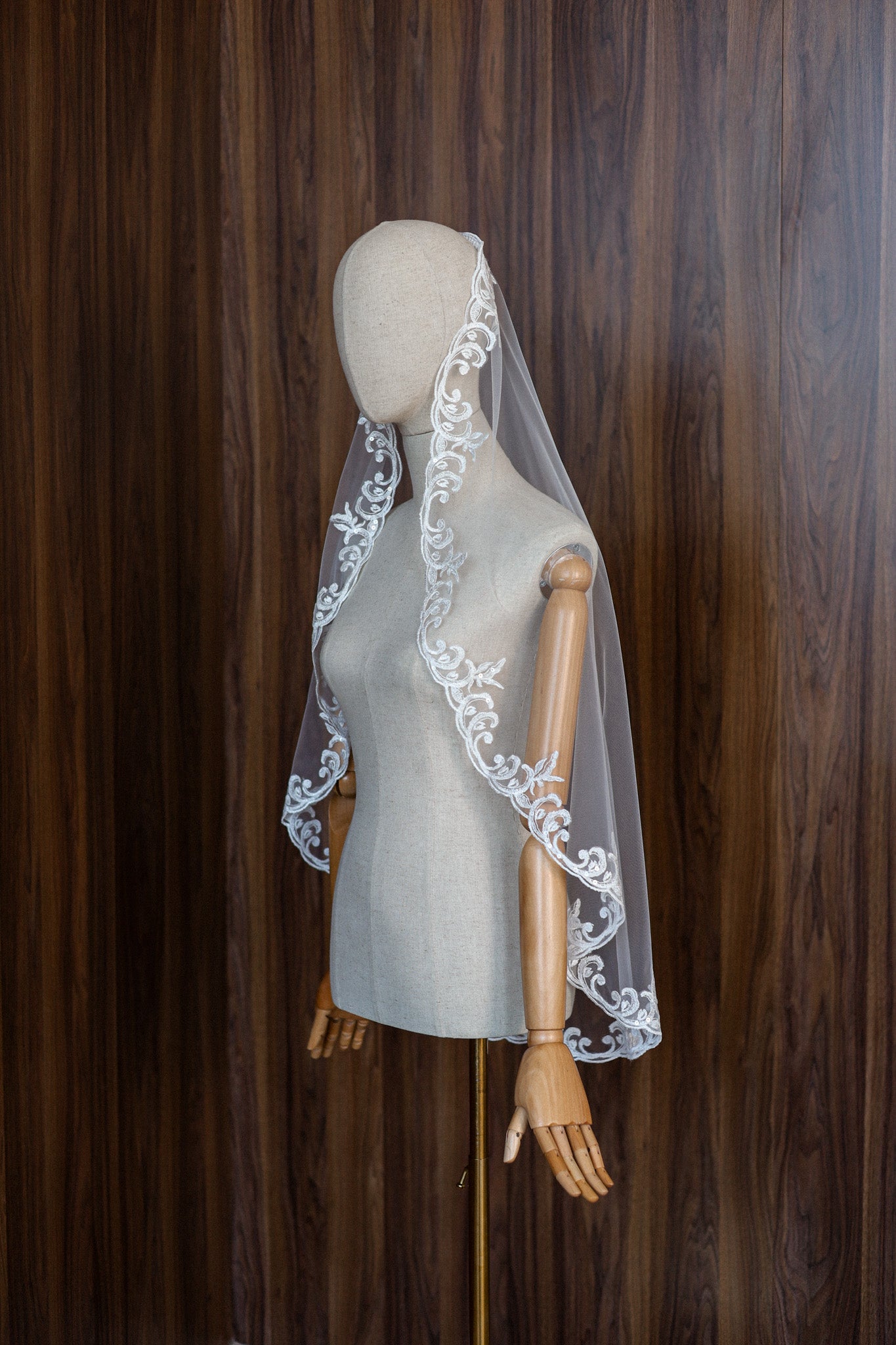ADRIANA WEDDING VEIL - MariaVeils