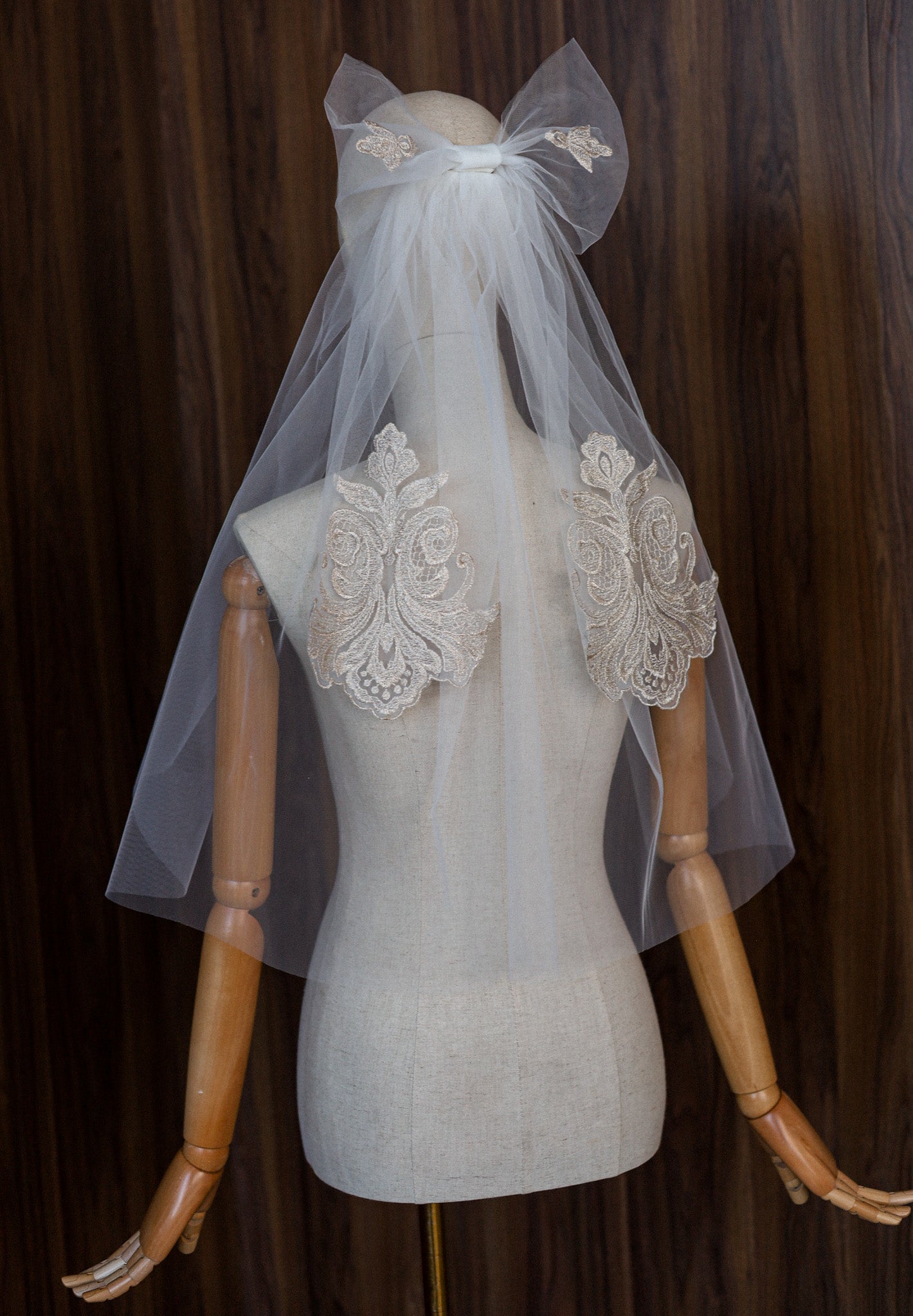 ARIANA WEDDING VEIL - MariaVeils