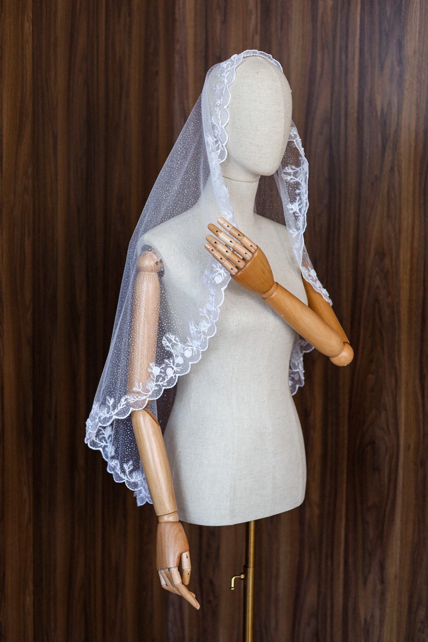 AVERY WEDDING VEIL - MariaVeils