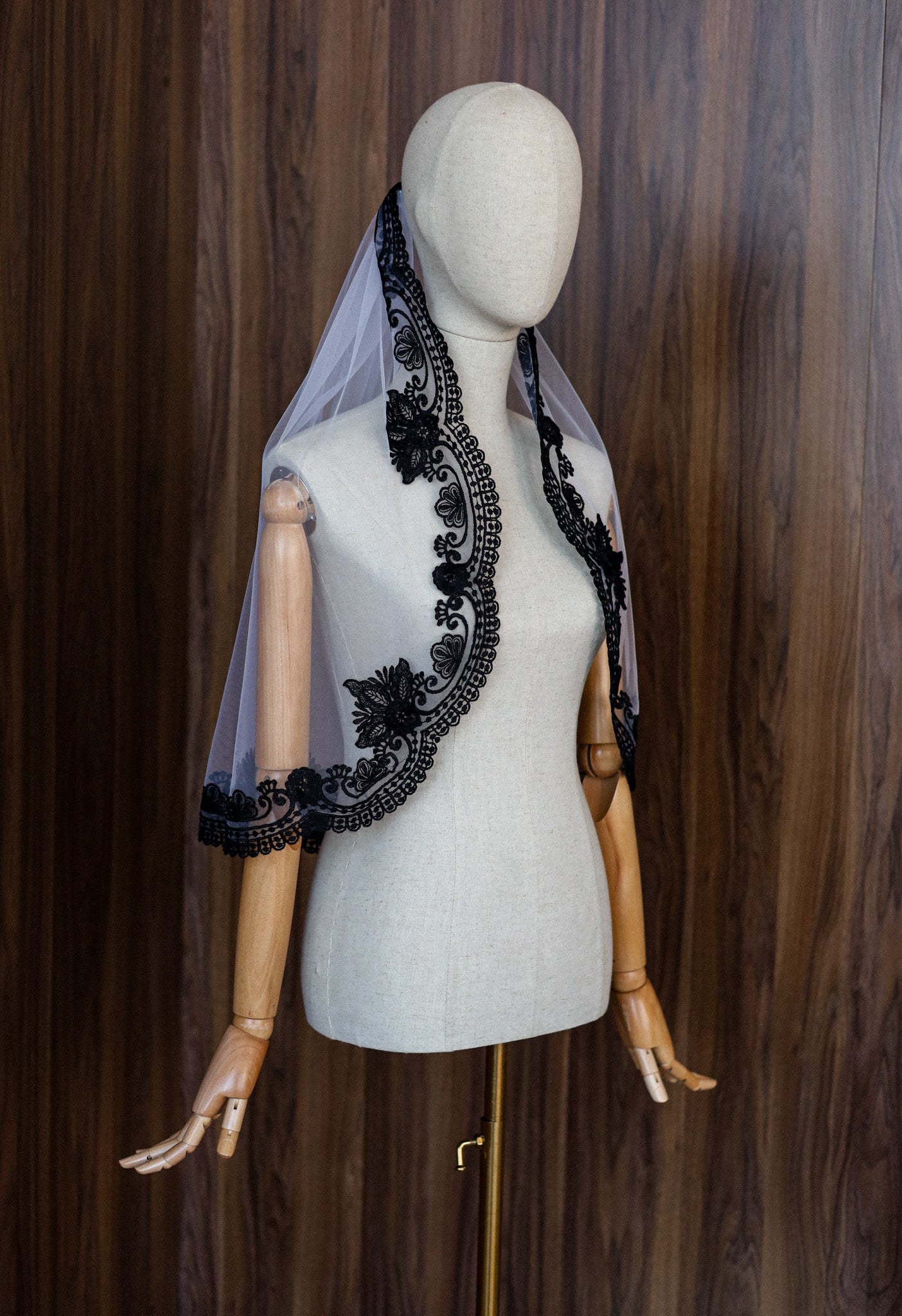 MAYA WEDDING VEIL - MariaVeils