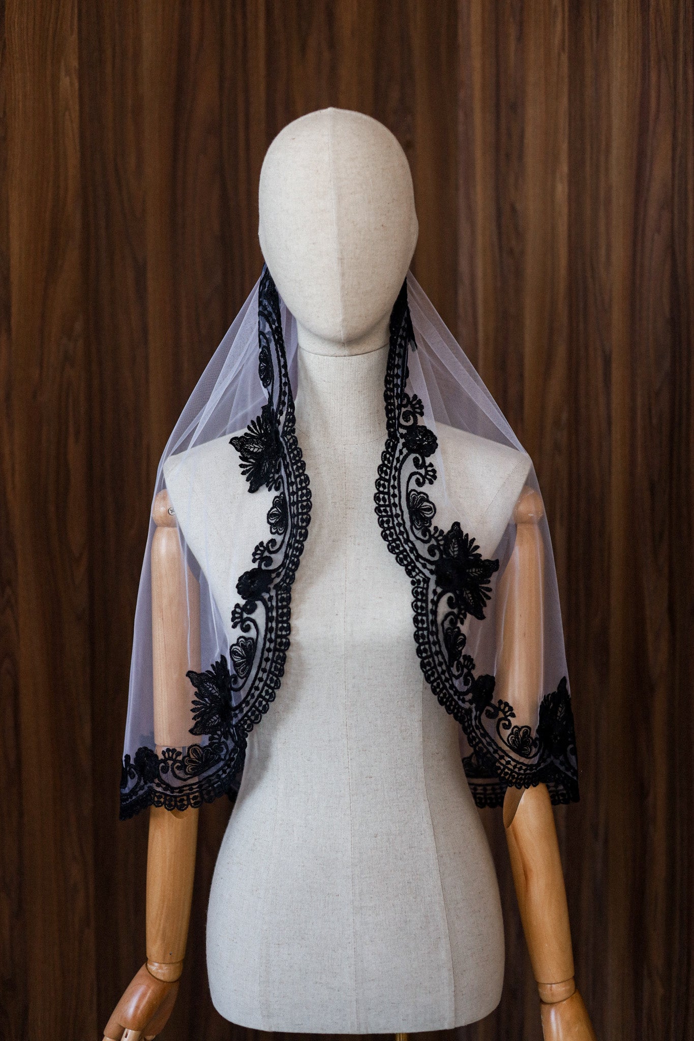 MAYA WEDDING VEIL - MariaVeils