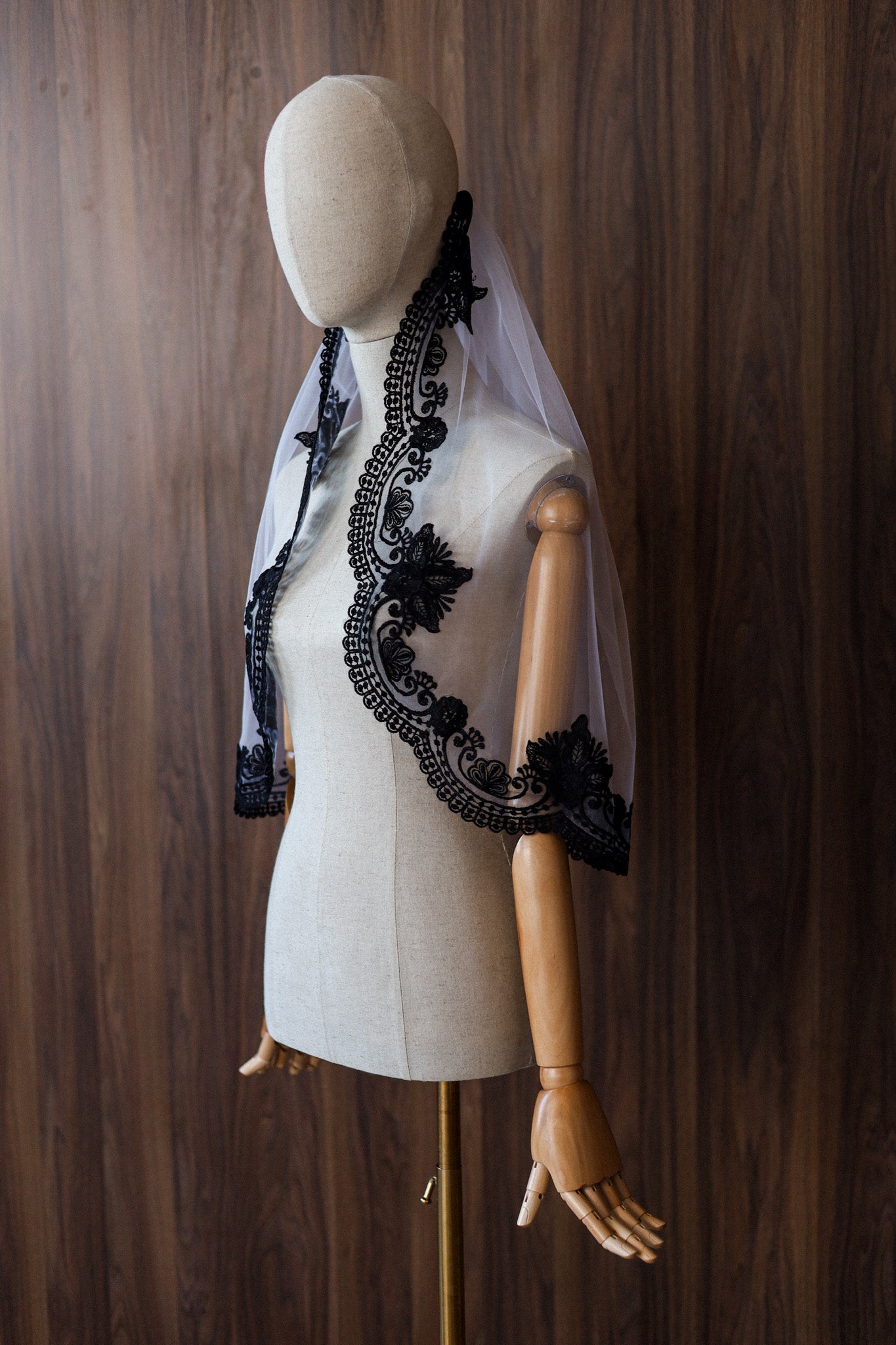 MAYA WEDDING VEIL - MariaVeils