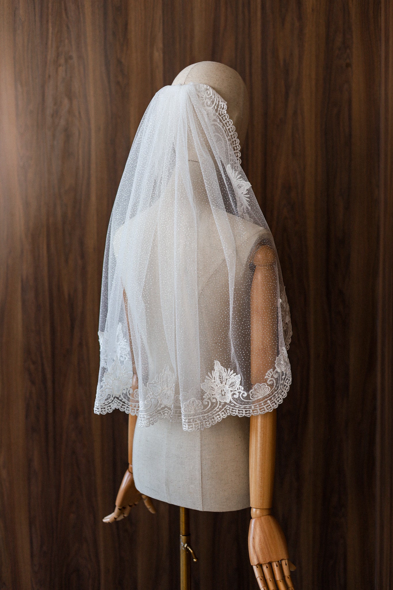 PEYTON WEDDING VEIL - MariaVeils
