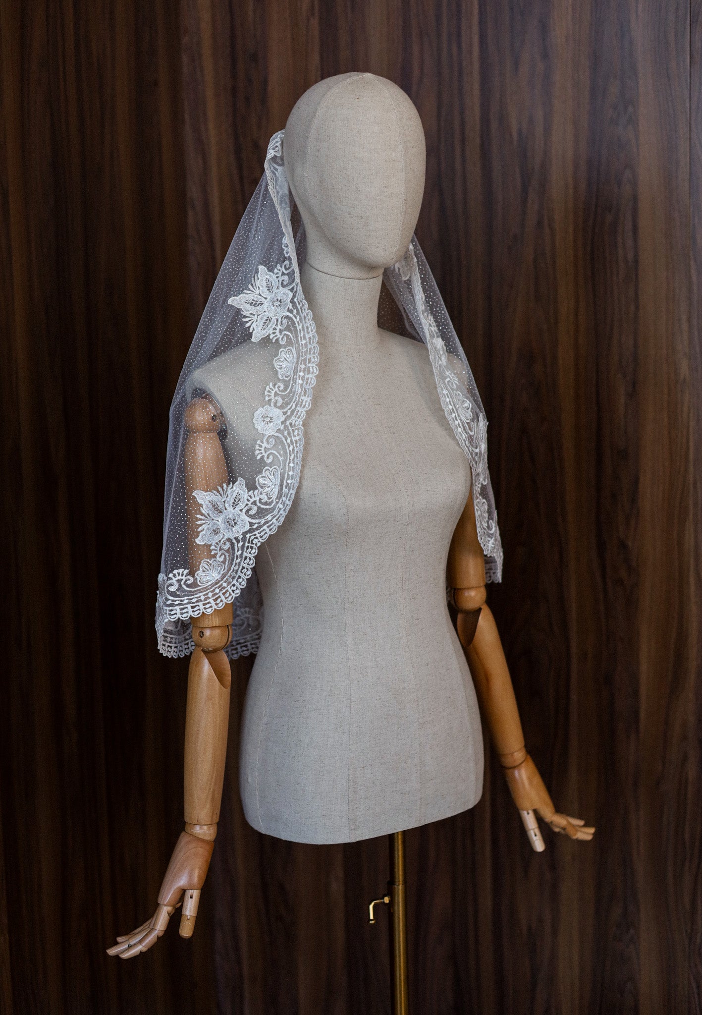 PEYTON WEDDING VEIL - MariaVeils