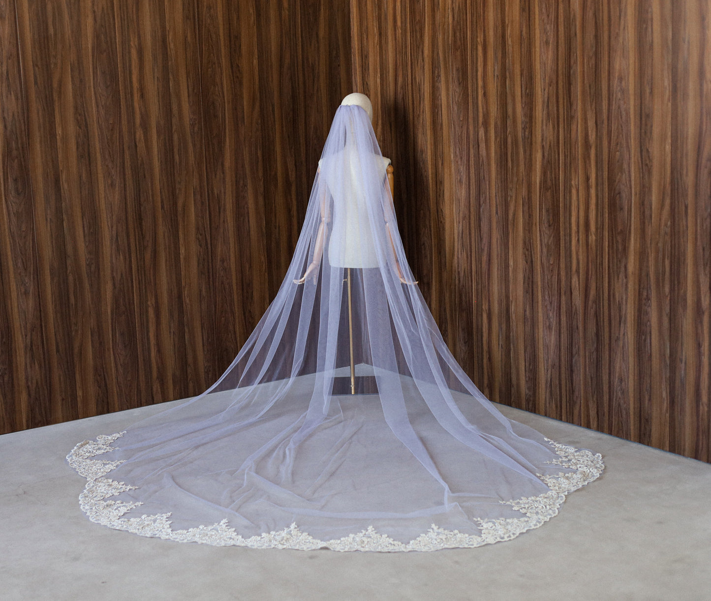 BEATRICE WEDDING VEIL - MariaVeils