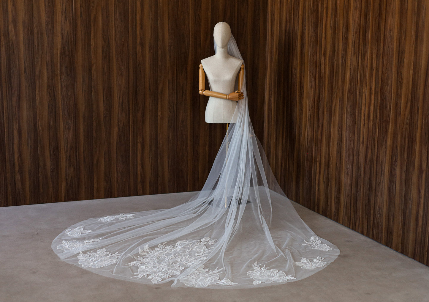 CALLIE WEDDING VEIL - MariaVeils