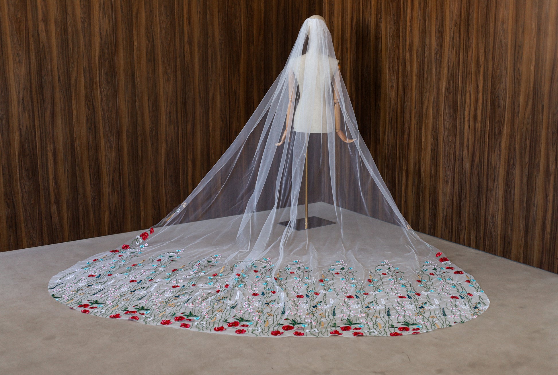CASSANDRA WEDDING VEIL - MariaVeils