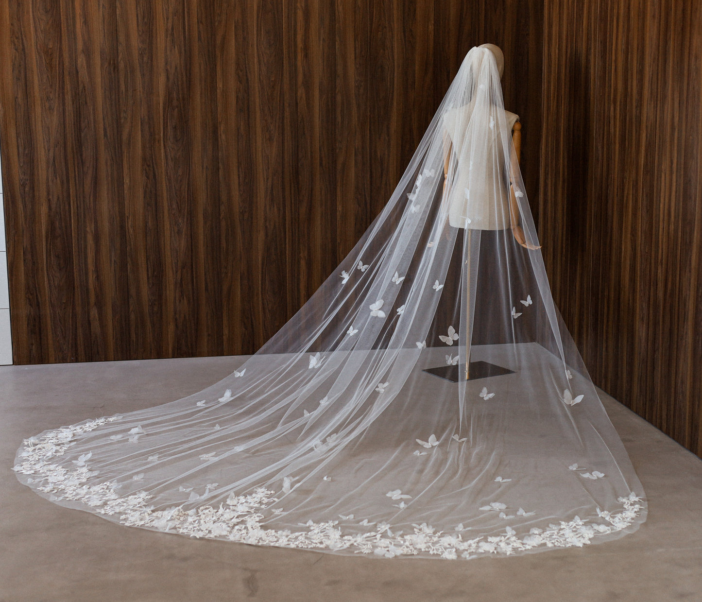 CECILIA WEDDING VEIL - MariaVeils