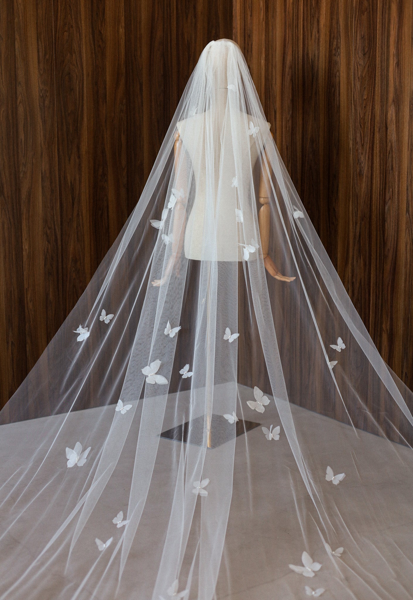 CECILIA WEDDING VEIL - MariaVeils