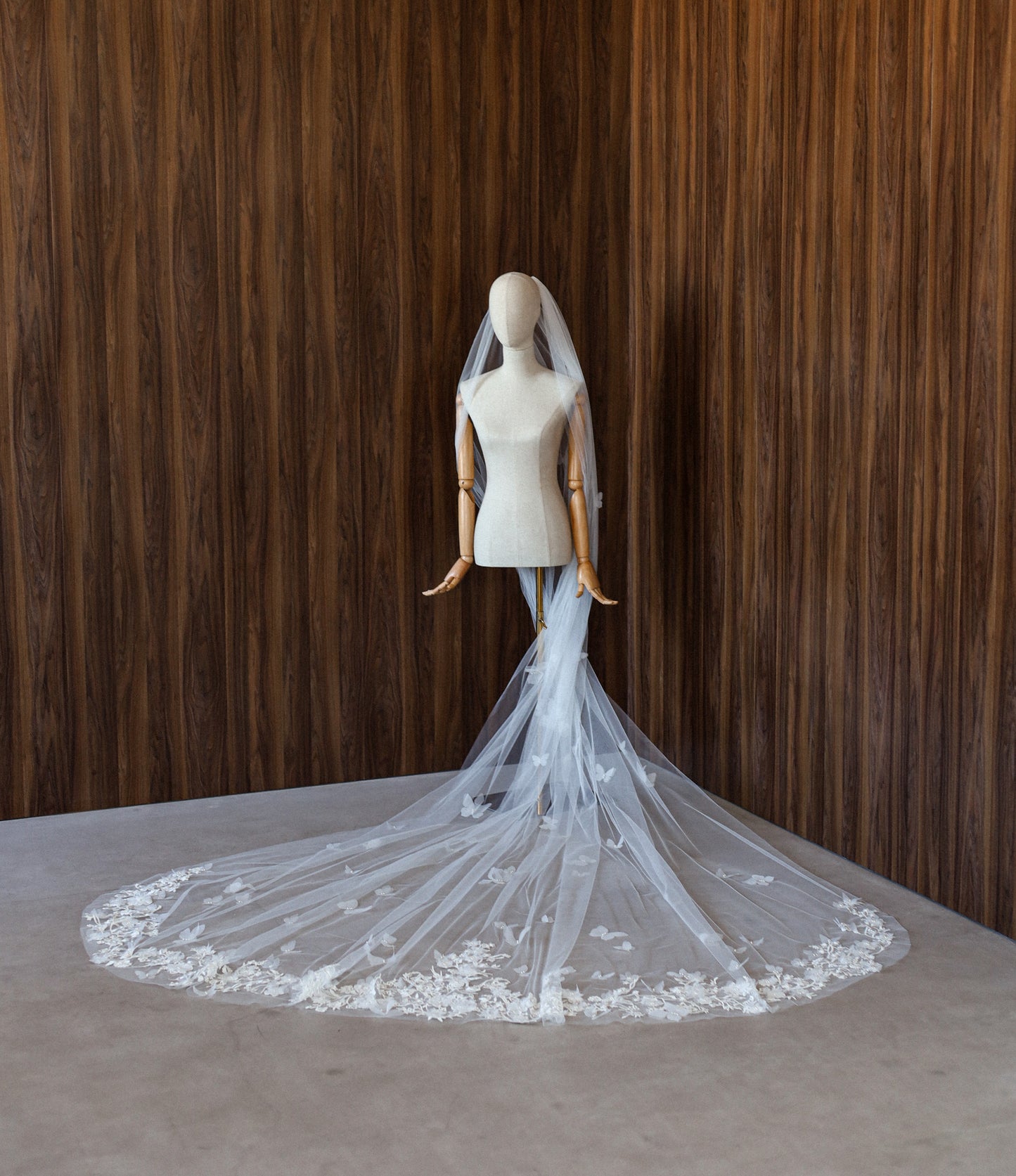 CECILIA WEDDING VEIL - MariaVeils