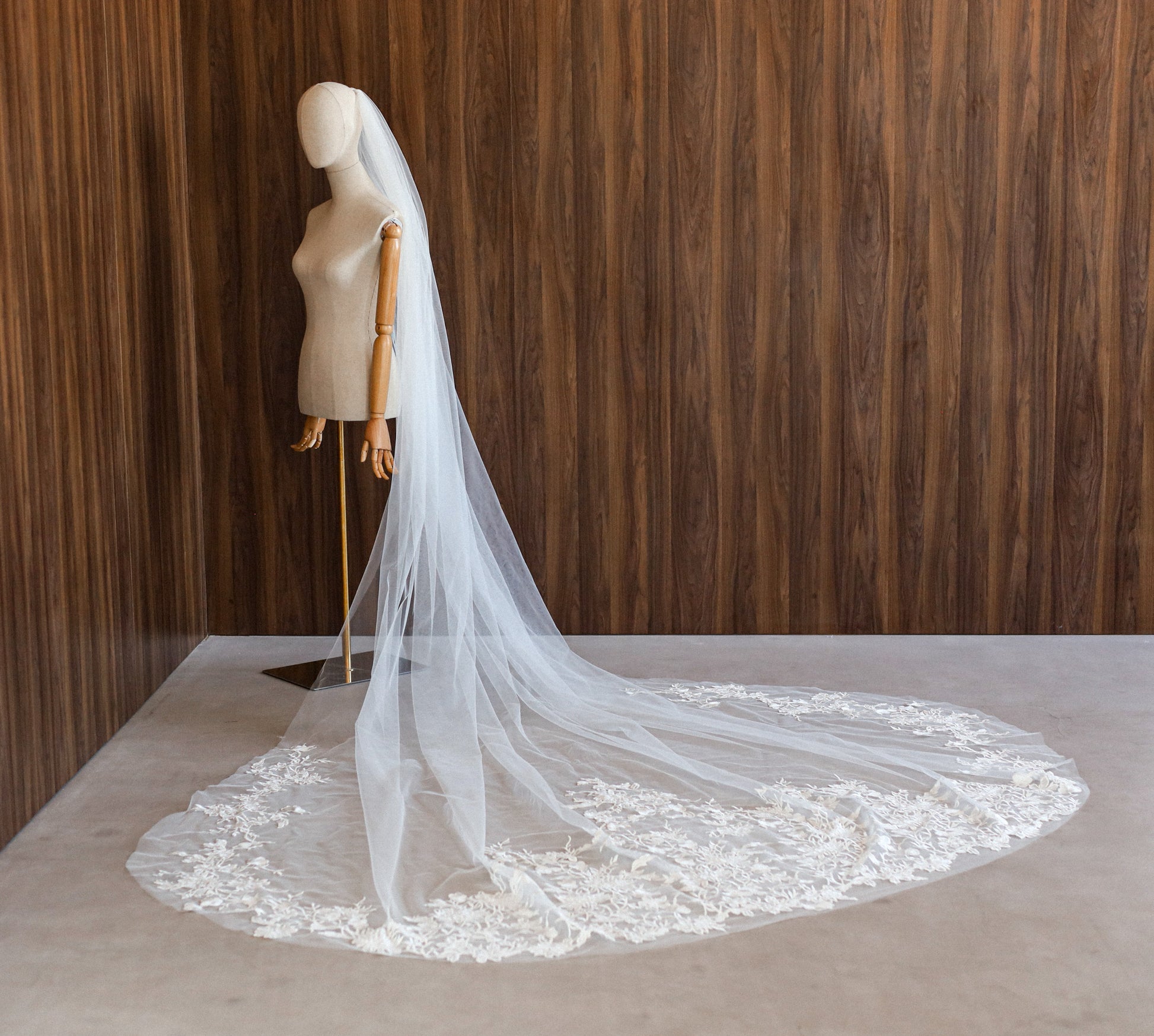 ELIZA WEDDING VEIL - MariaVeils