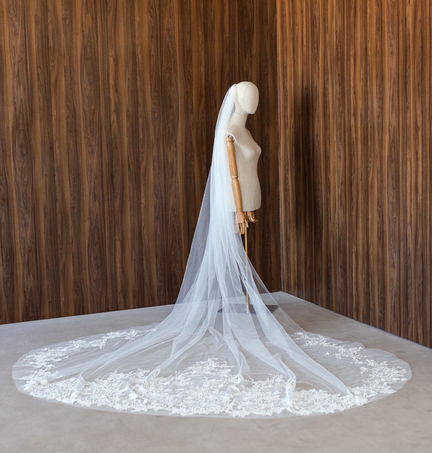 ELIZA WEDDING VEIL - MariaVeils