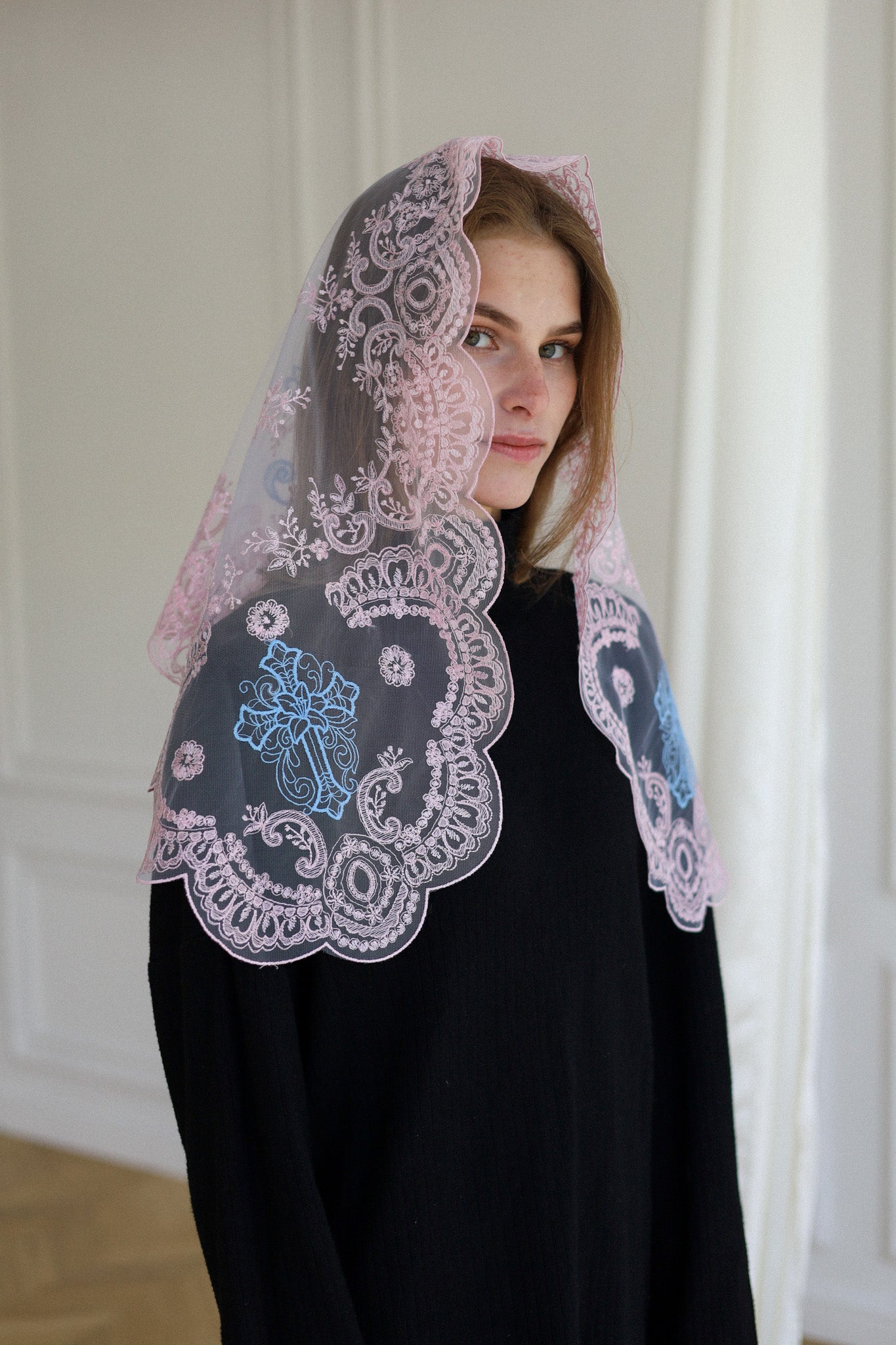 PINK SHORT VEIL