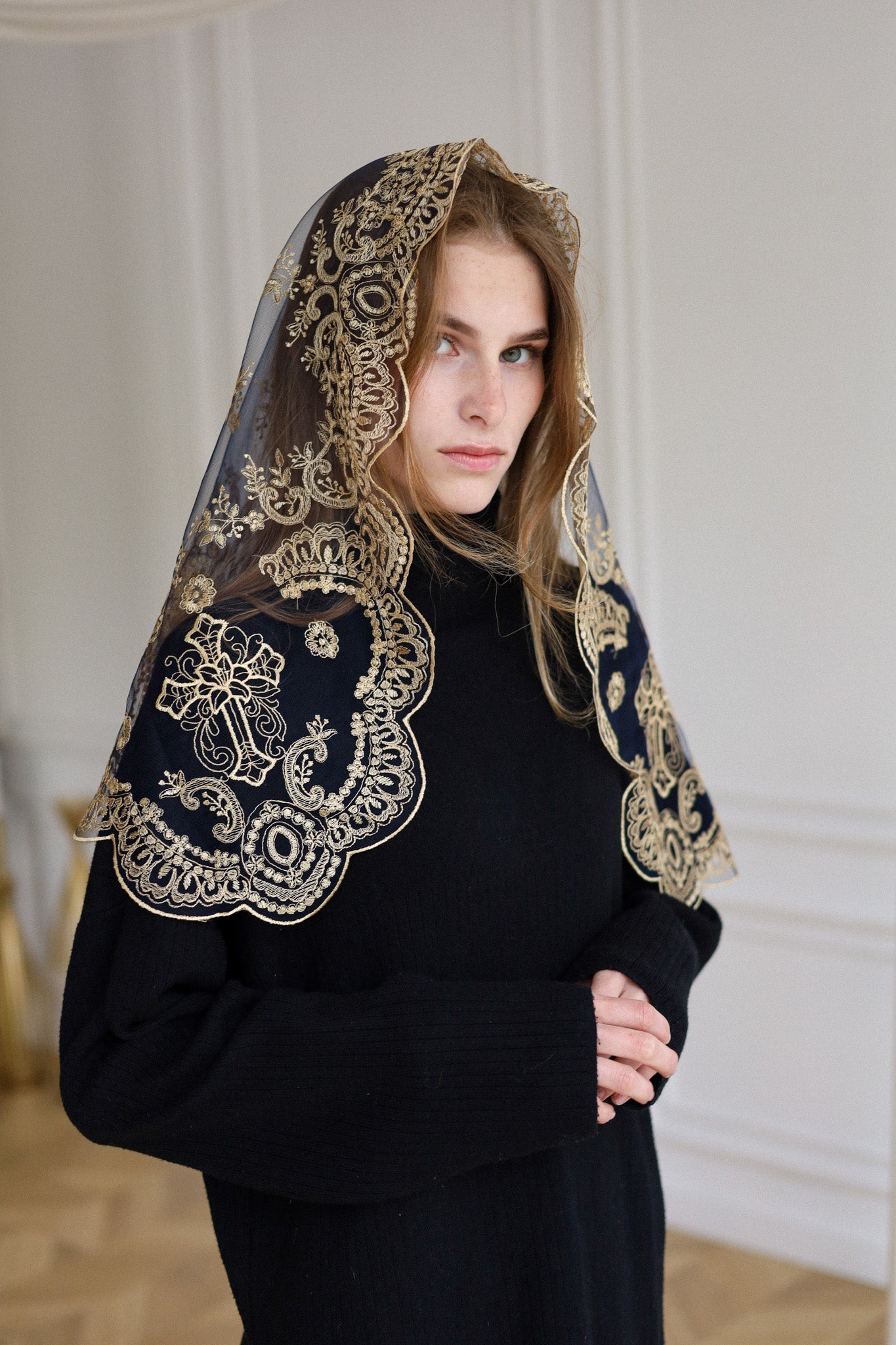 BLUE NEW VEIL