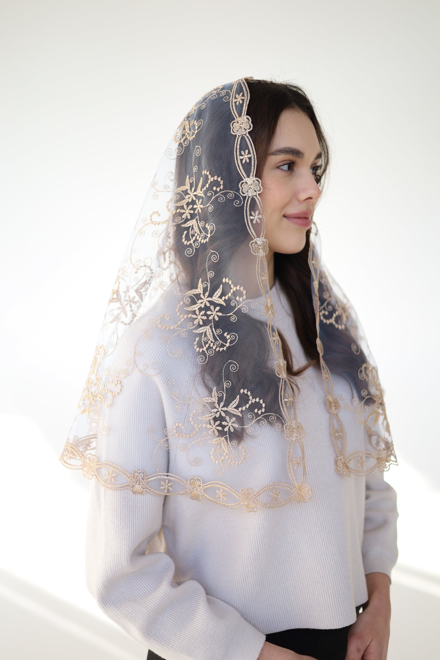 GOLD & LIGHT BLUE VEIL - MariaVeils