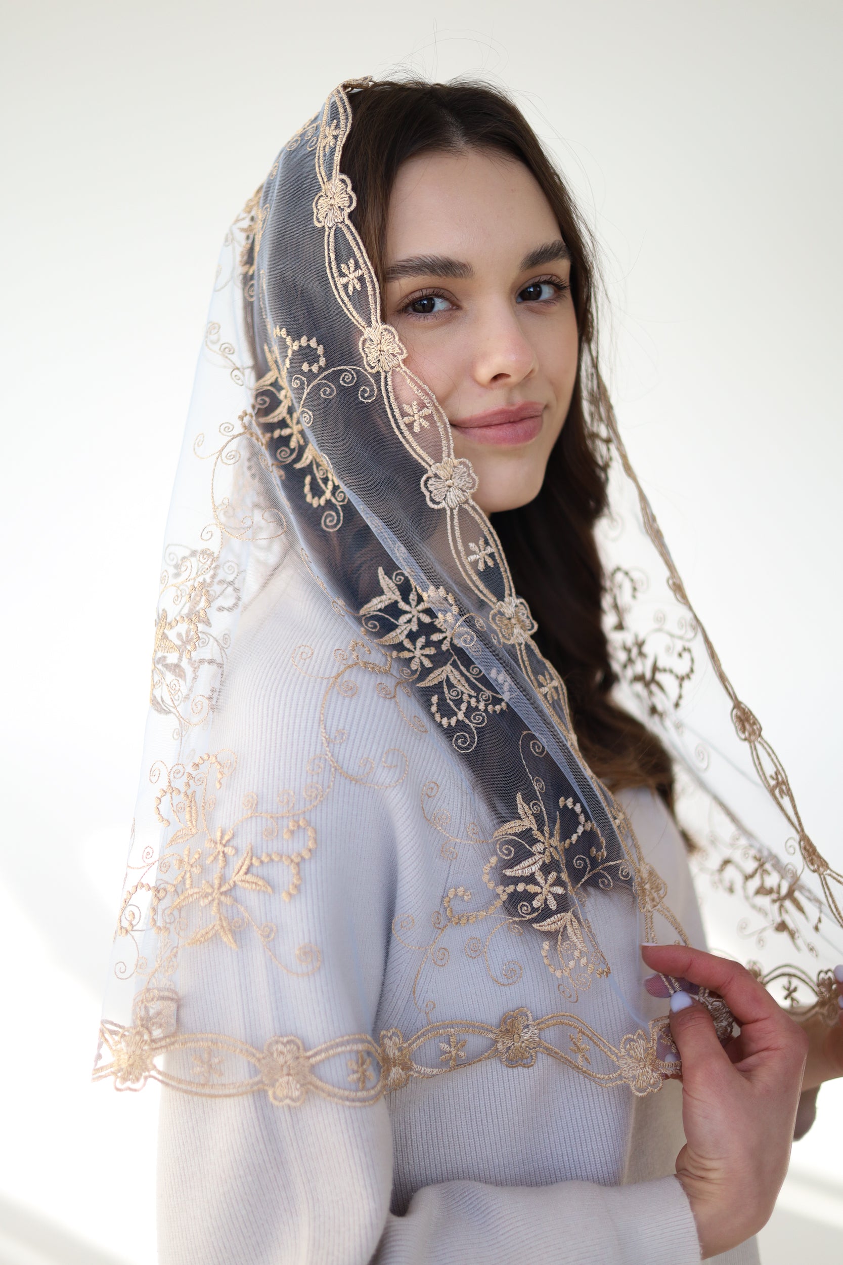 GOLD & LIGHT BLUE VEIL - MariaVeils
