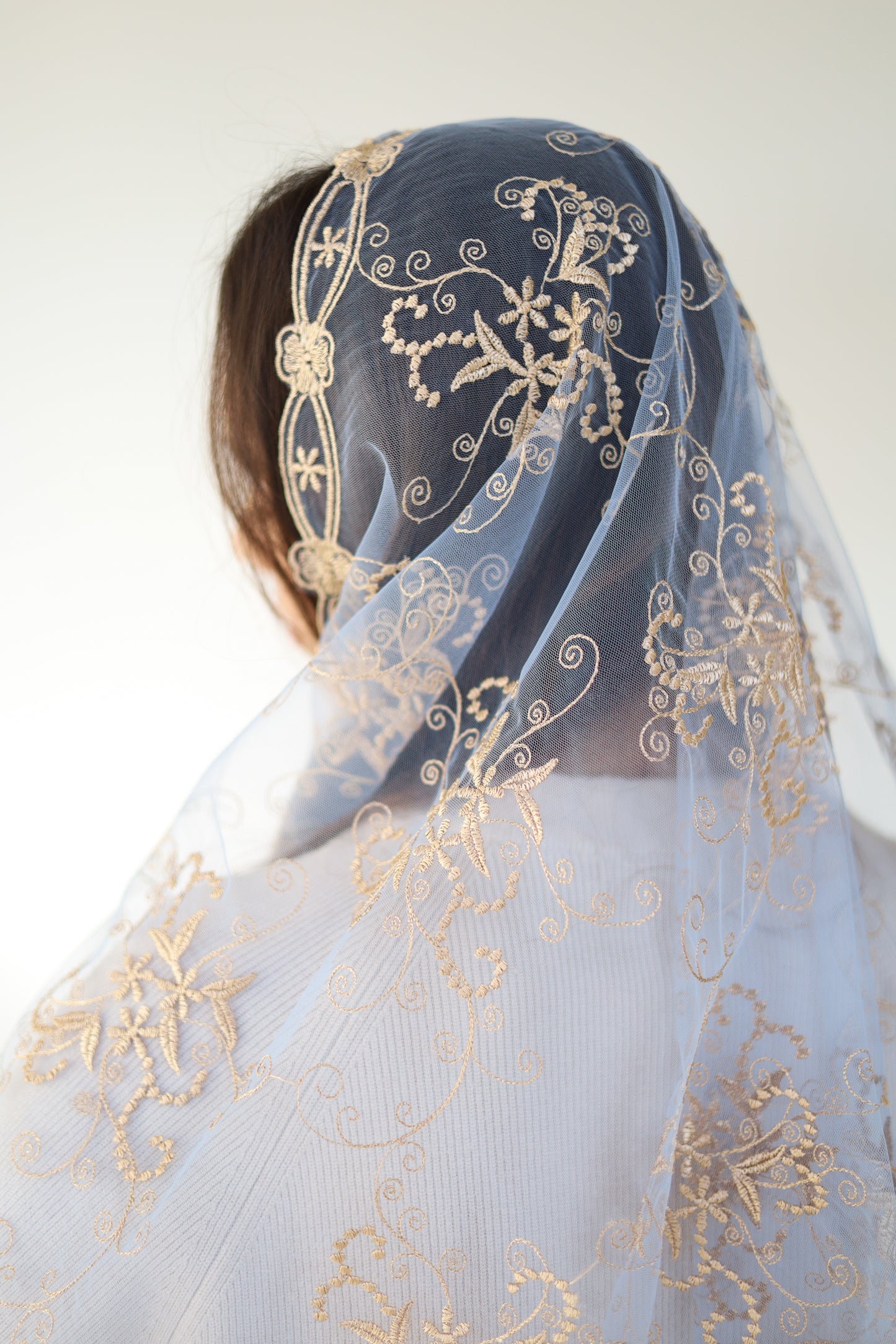 GOLD & LIGHT BLUE VEIL - MariaVeils