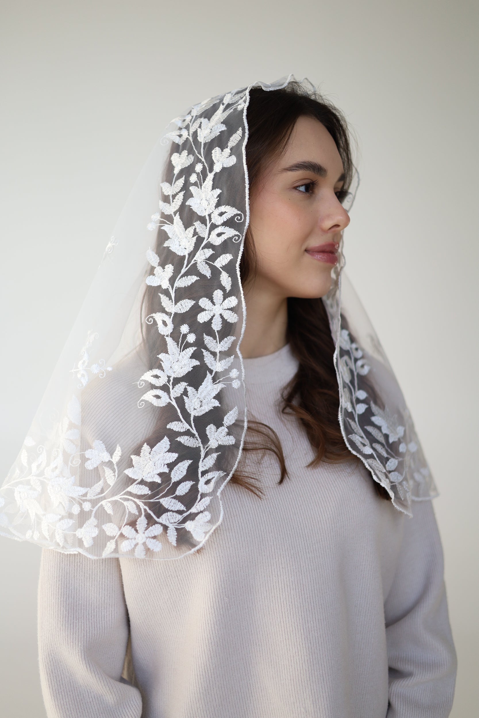 LONG IVORY VEIL - MariaVeils
