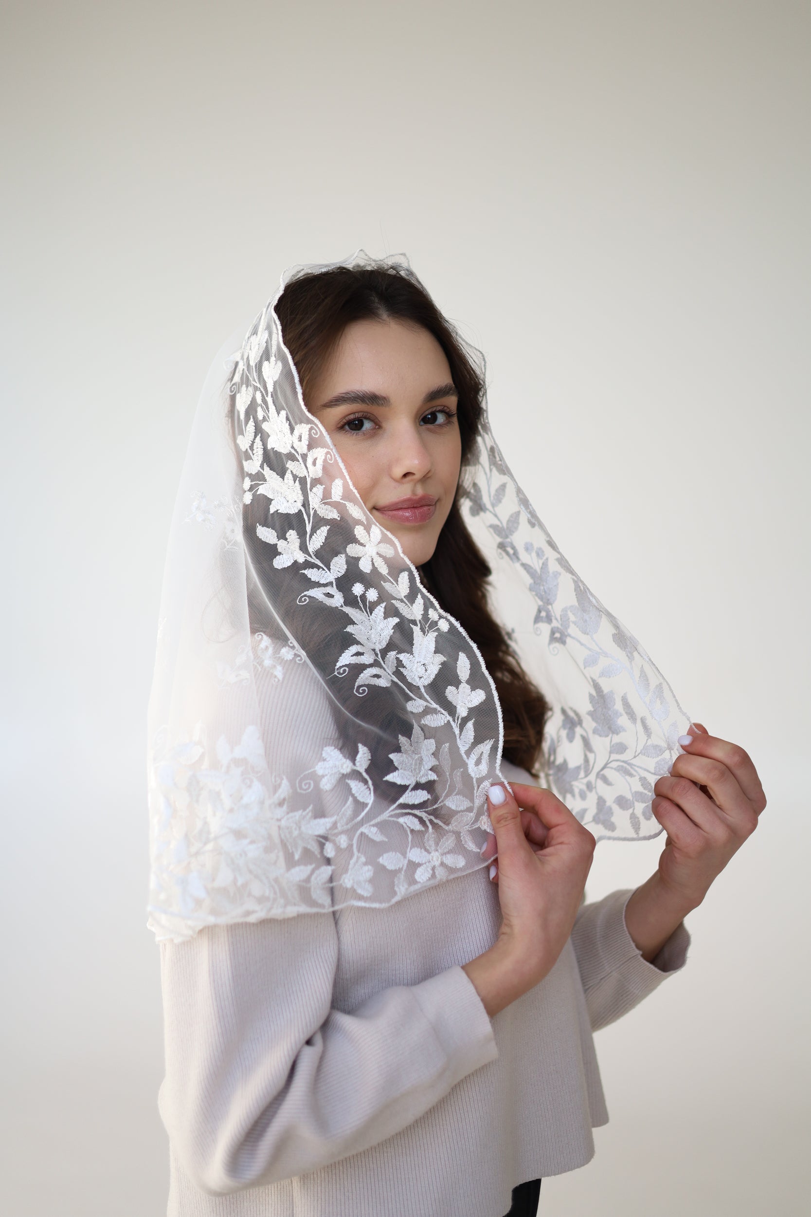 LONG IVORY VEIL - MariaVeils