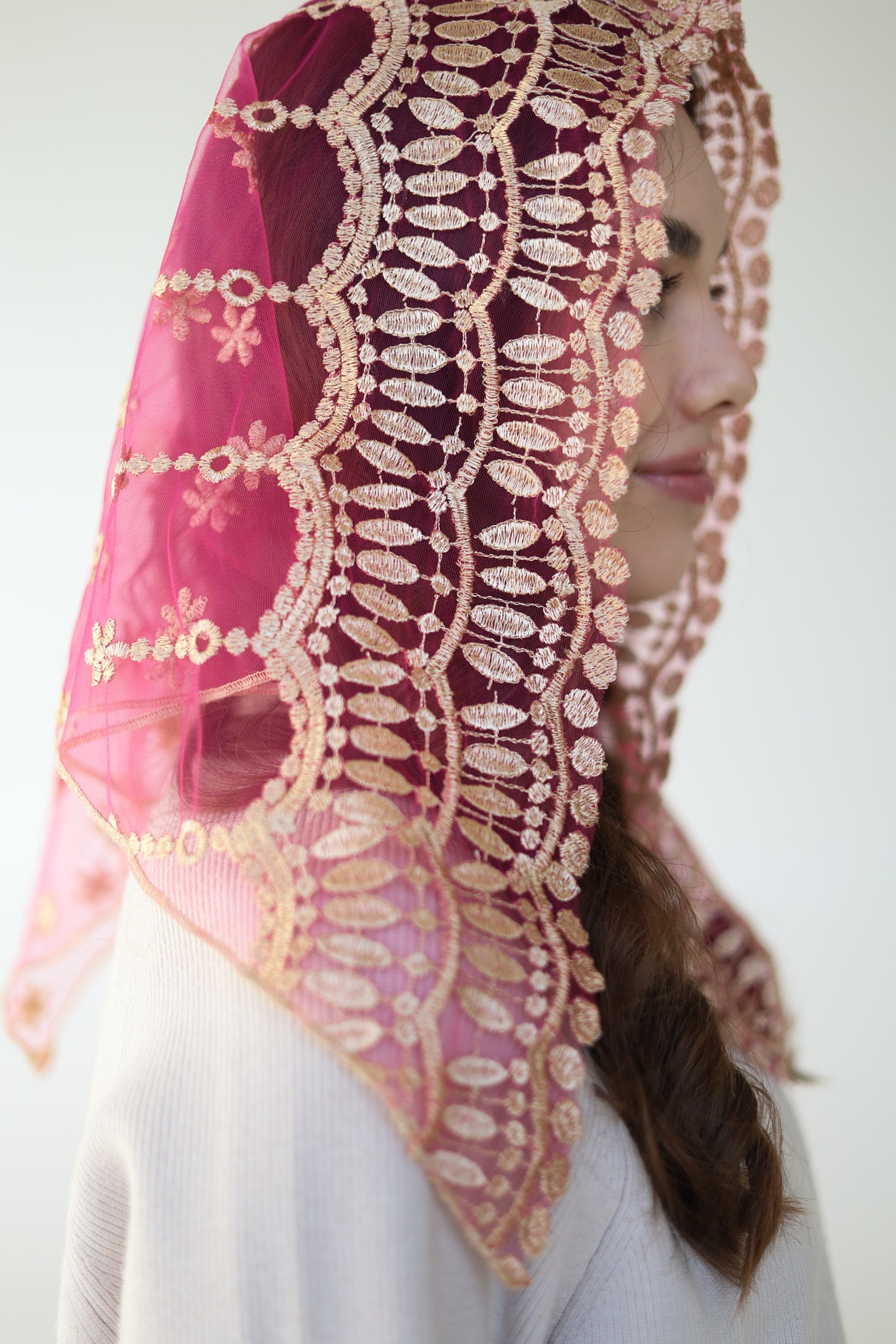 SHORT PINK & GOLD VEIL - MariaVeils