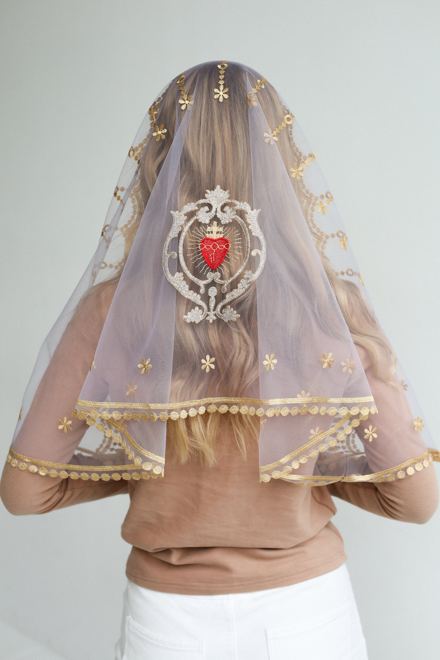 PURPLE VEIL WITH HEART EMBROIDERY