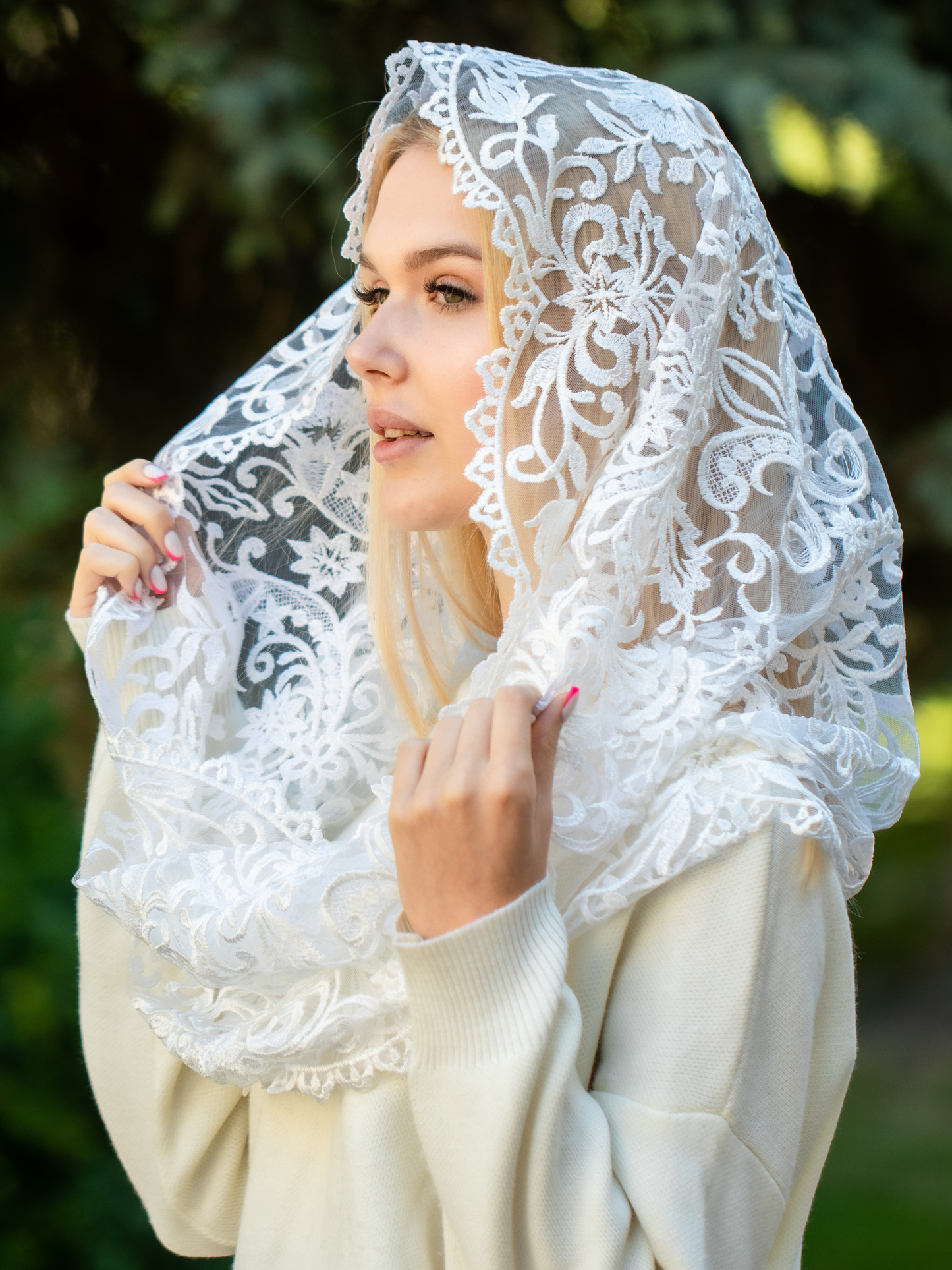 NEW!! Infinity ivory veil - MariaVeils