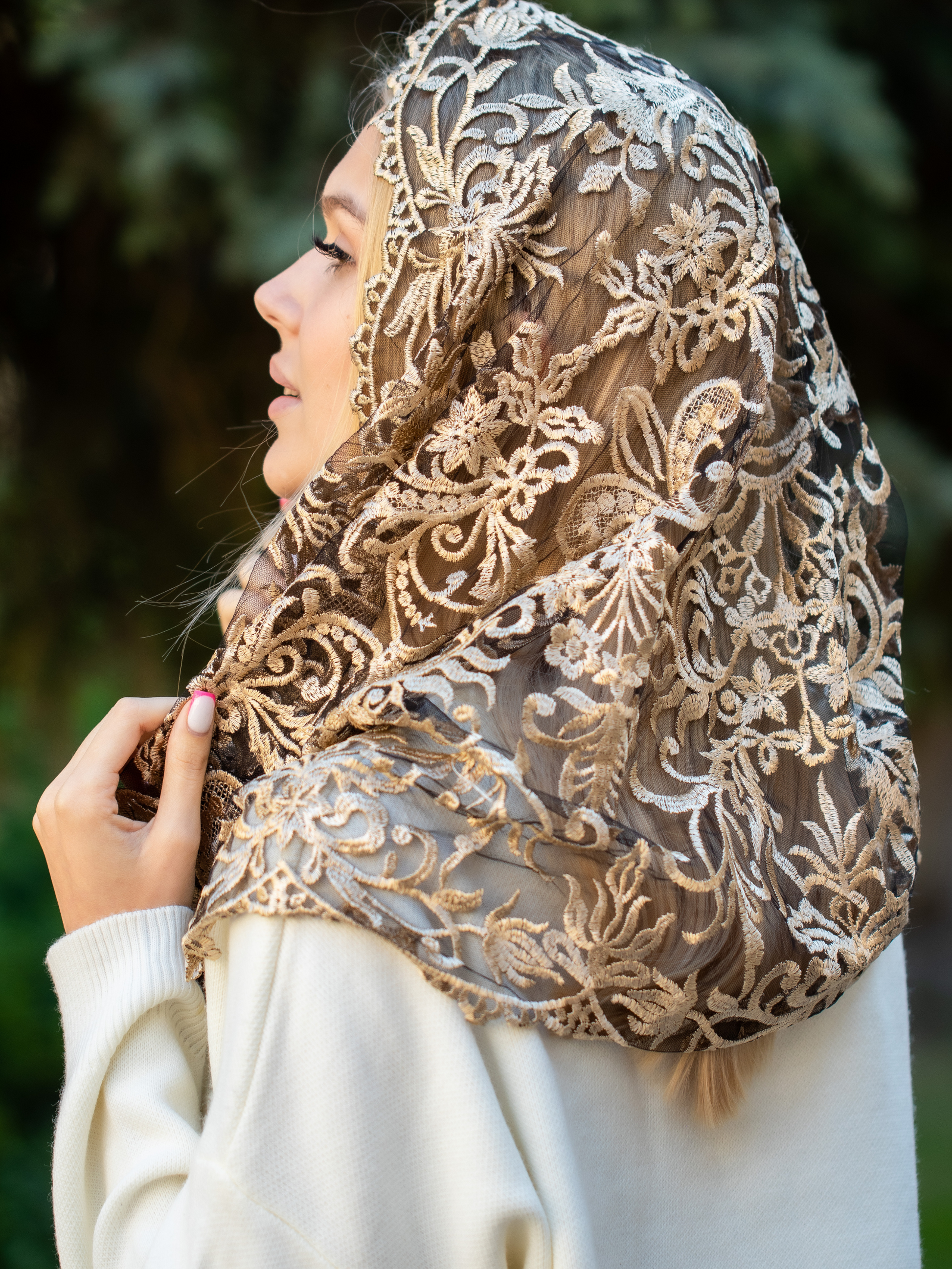 NEW!! Gold inifnity veil - MariaVeils