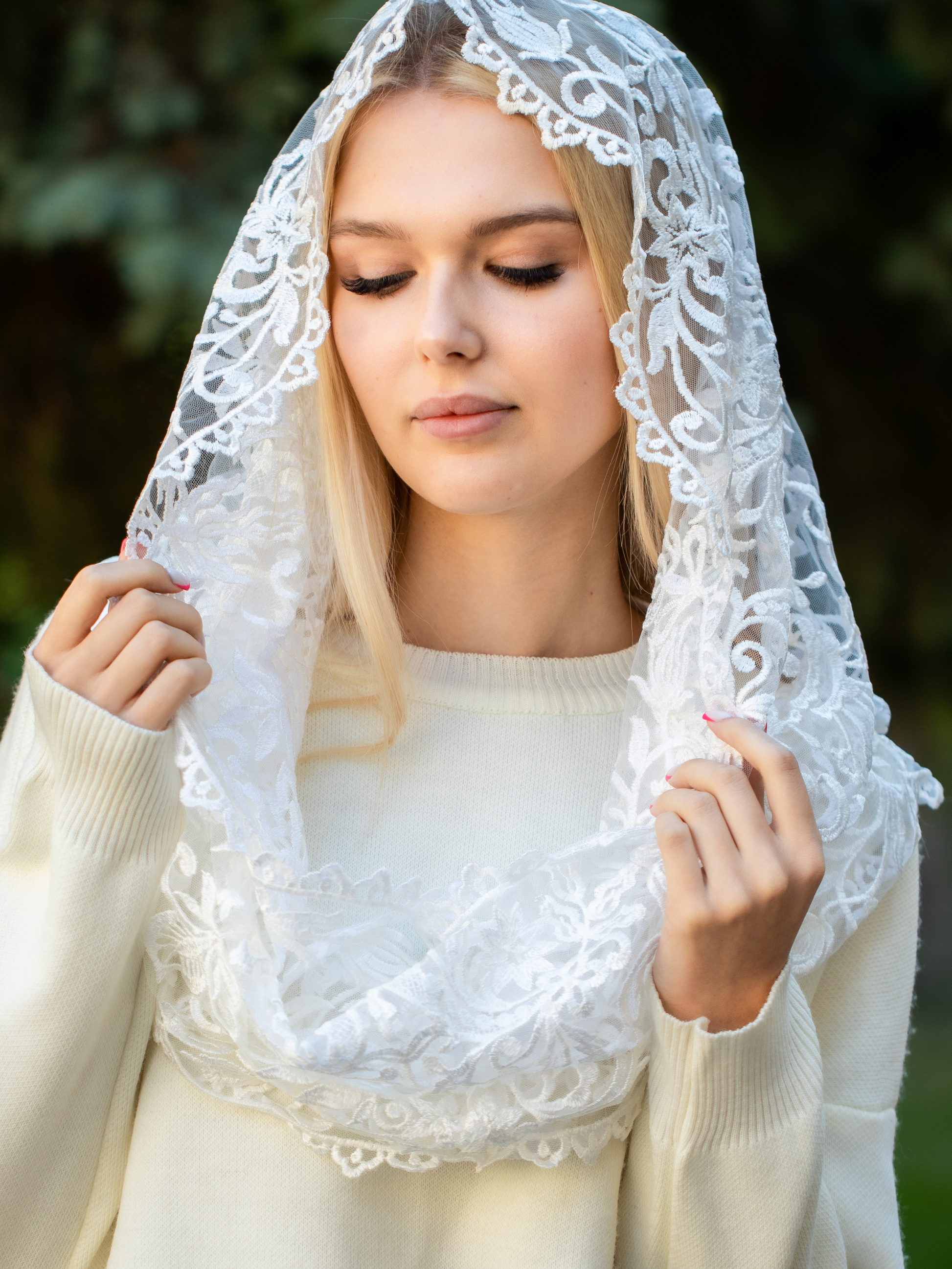 NEW!! Infinity ivory veil - MariaVeils