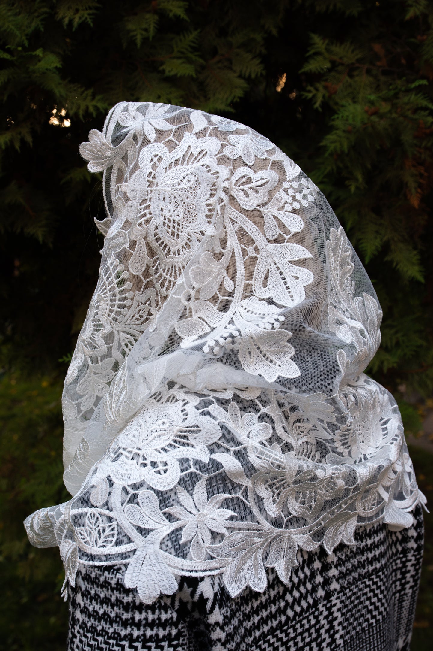 NEW!! Floral Infinity Mantilla - MariaVeils