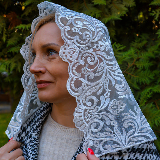 NEW!! Ivory Floral Veil - MariaVeils