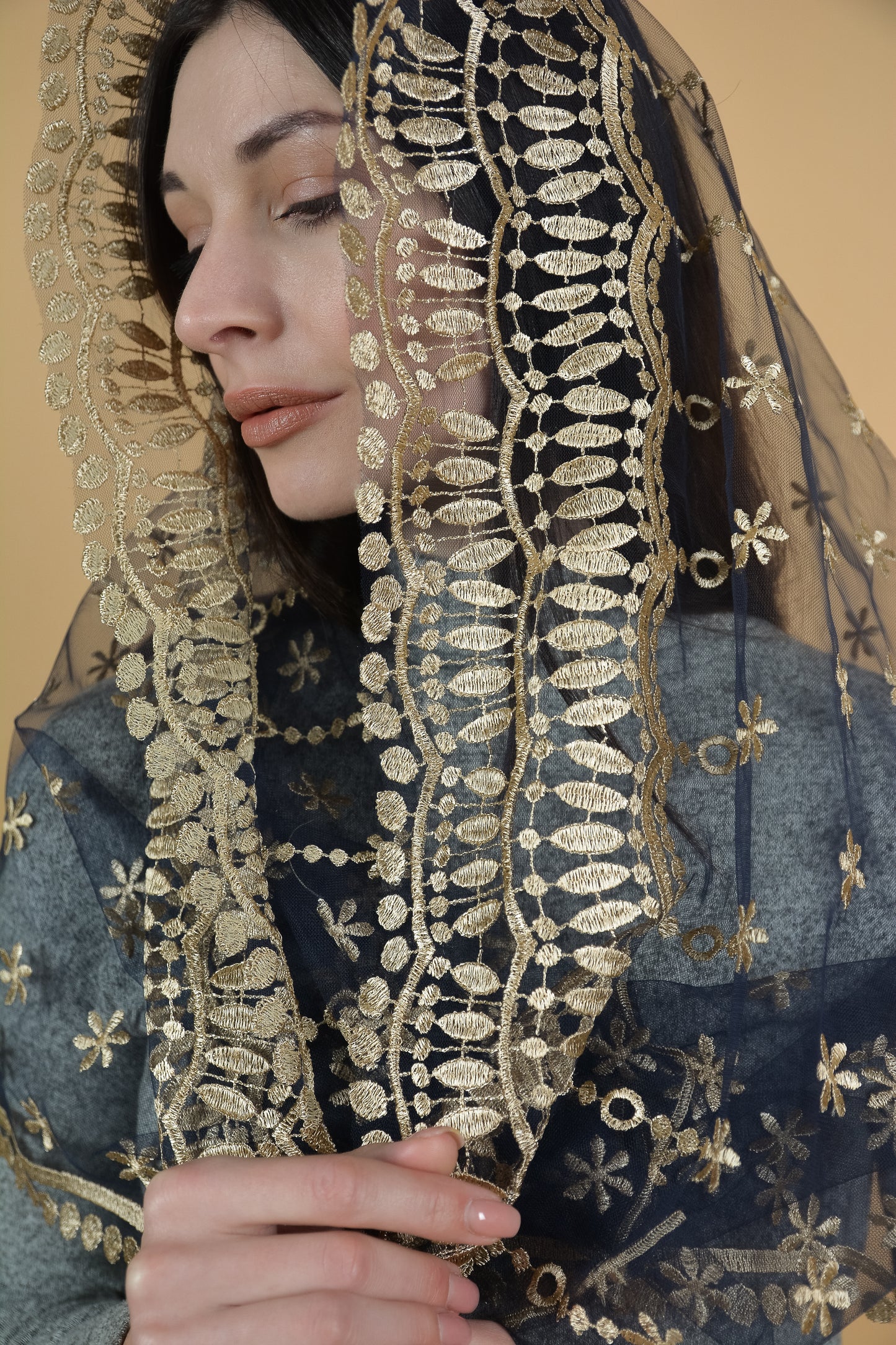 GOLD & BLUE VEIL - MariaVeils