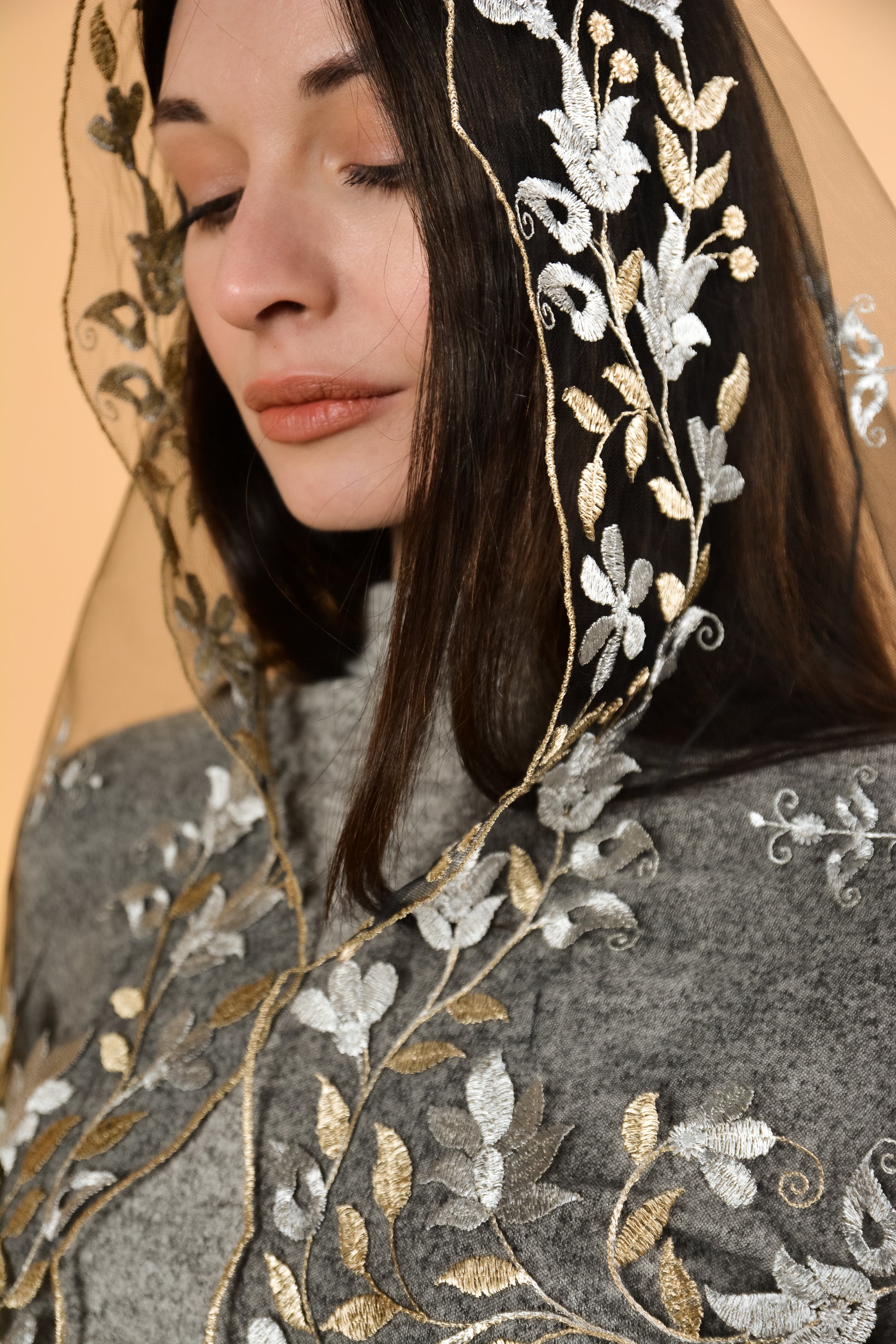 GOLD & SILVER LONG VEIL - MariaVeils