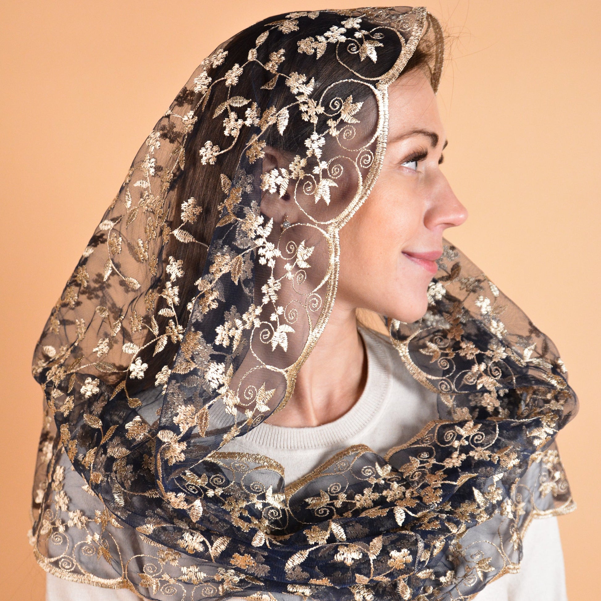 NEW!! Floral Infinity Veil - MariaVeils
