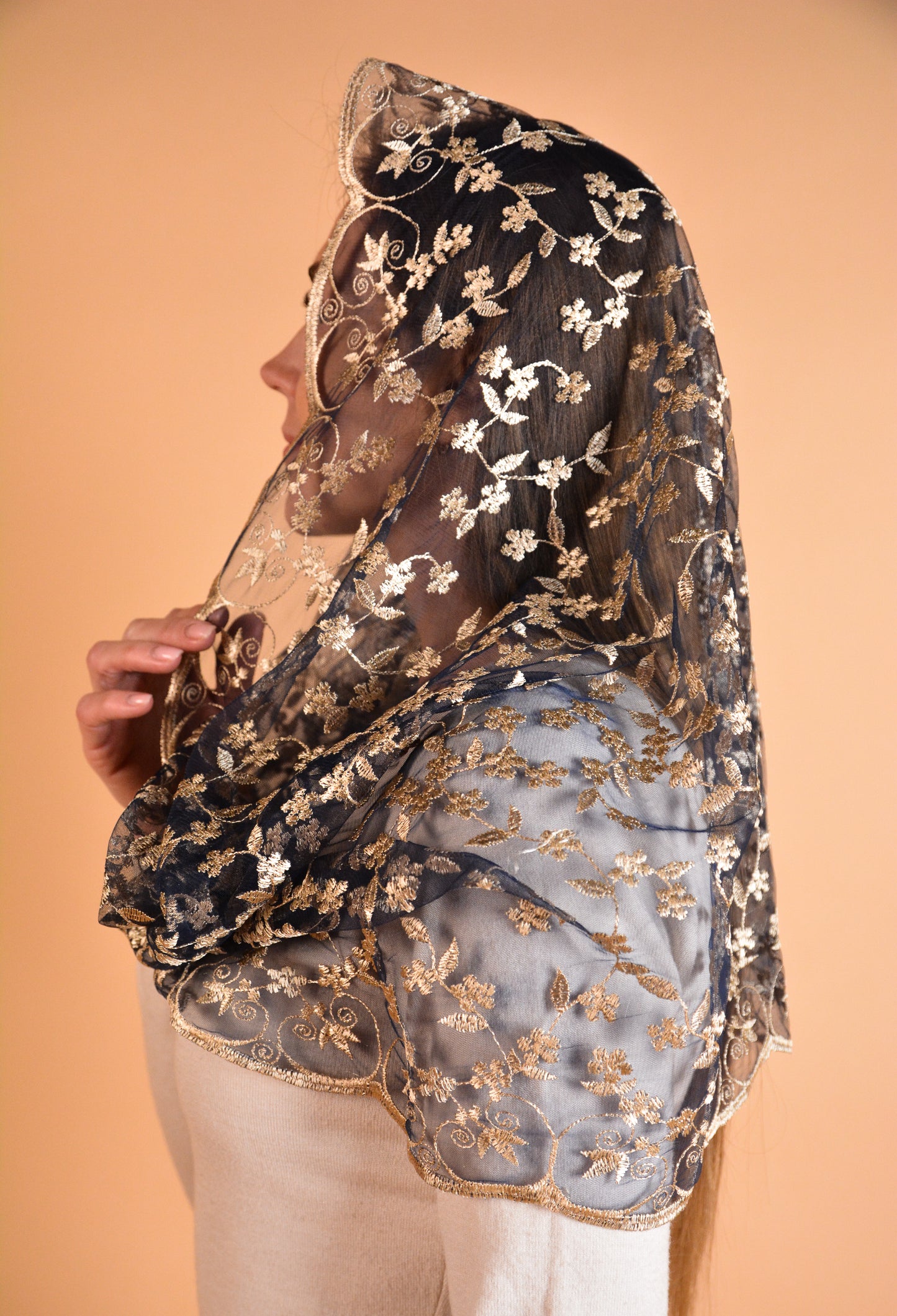 NEW!! Floral Infinity Veil - MariaVeils
