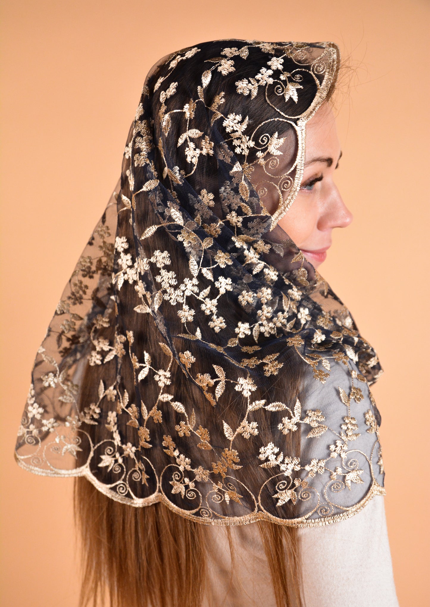 NEW!! Floral Infinity Veil - MariaVeils