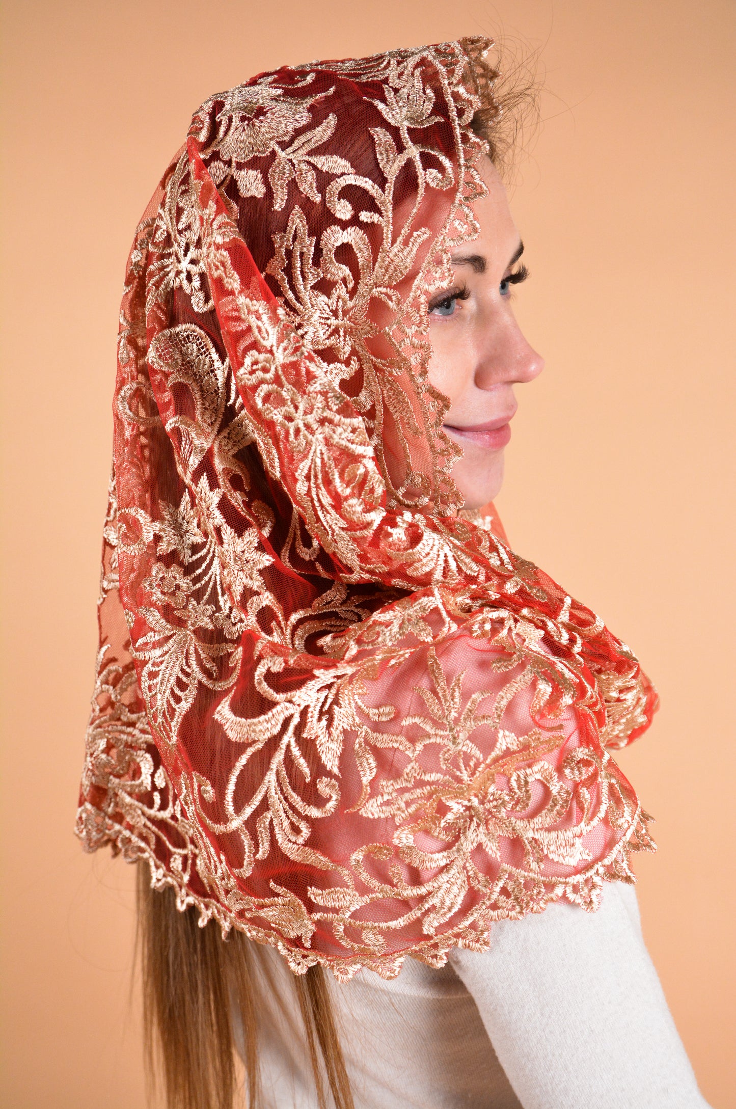 GOLD & RED INFINITY VEIL - MariaVeils