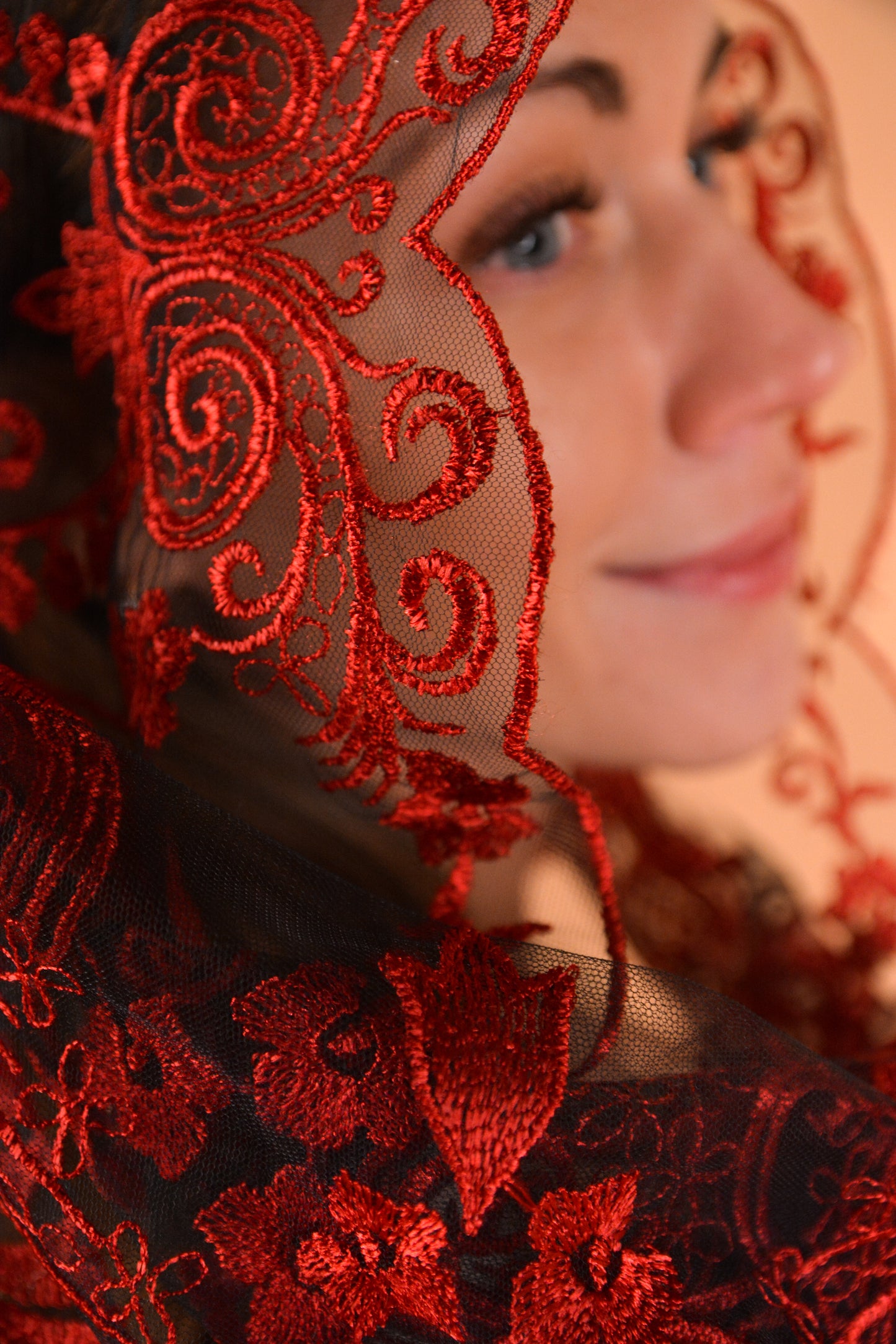 NEW! Red Infinity Veil - MariaVeils