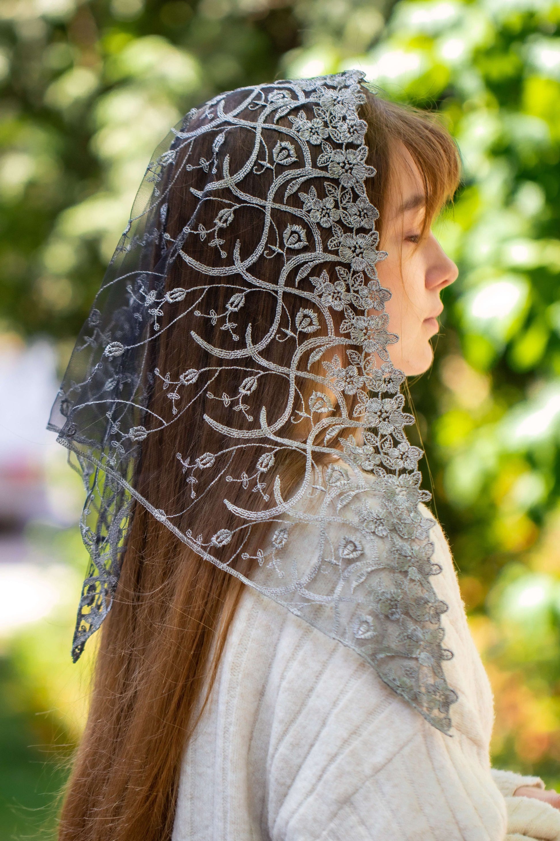 NEW!! Triangle grey veil - MariaVeils