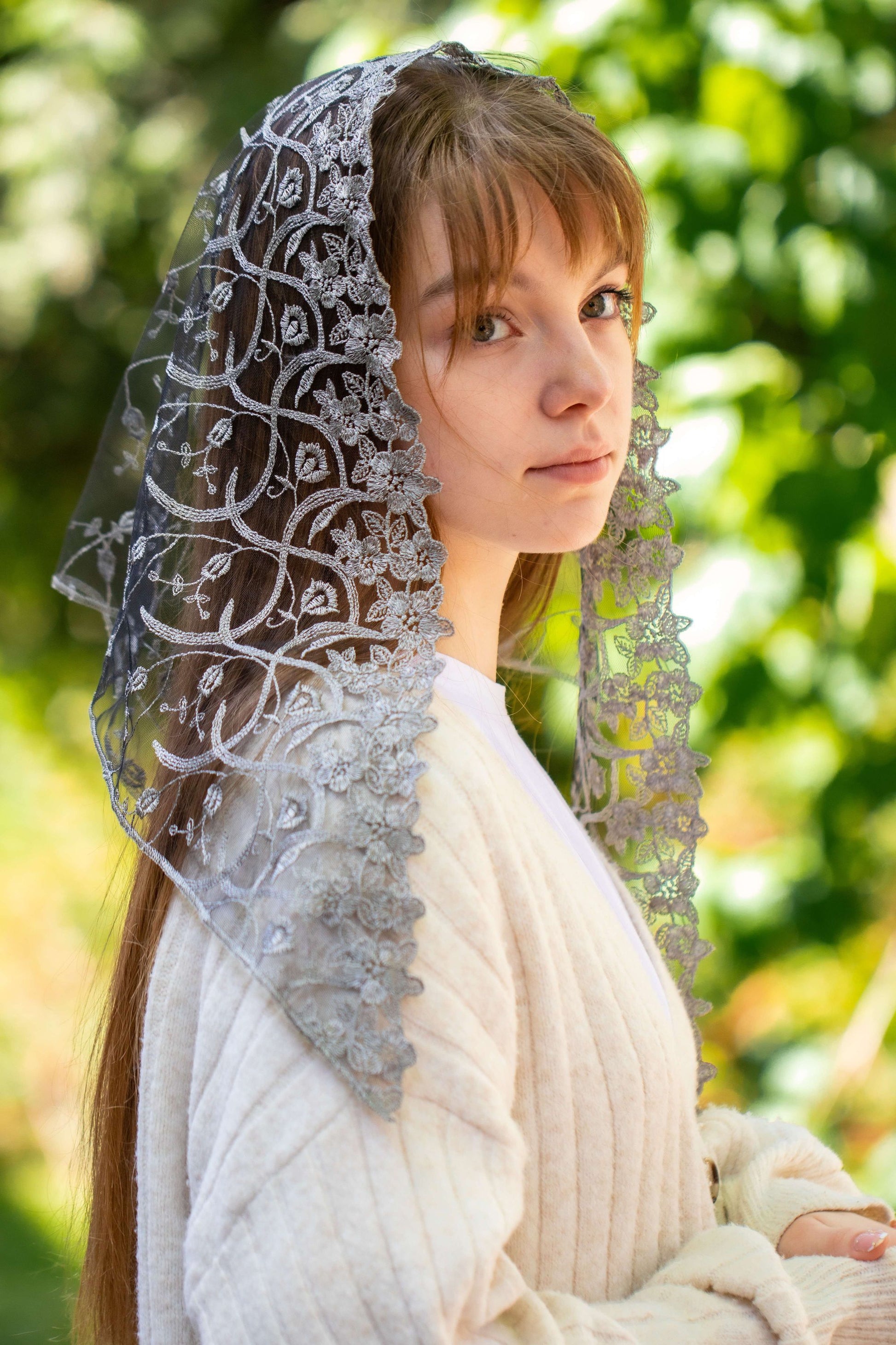 NEW!! Triangle grey veil - MariaVeils